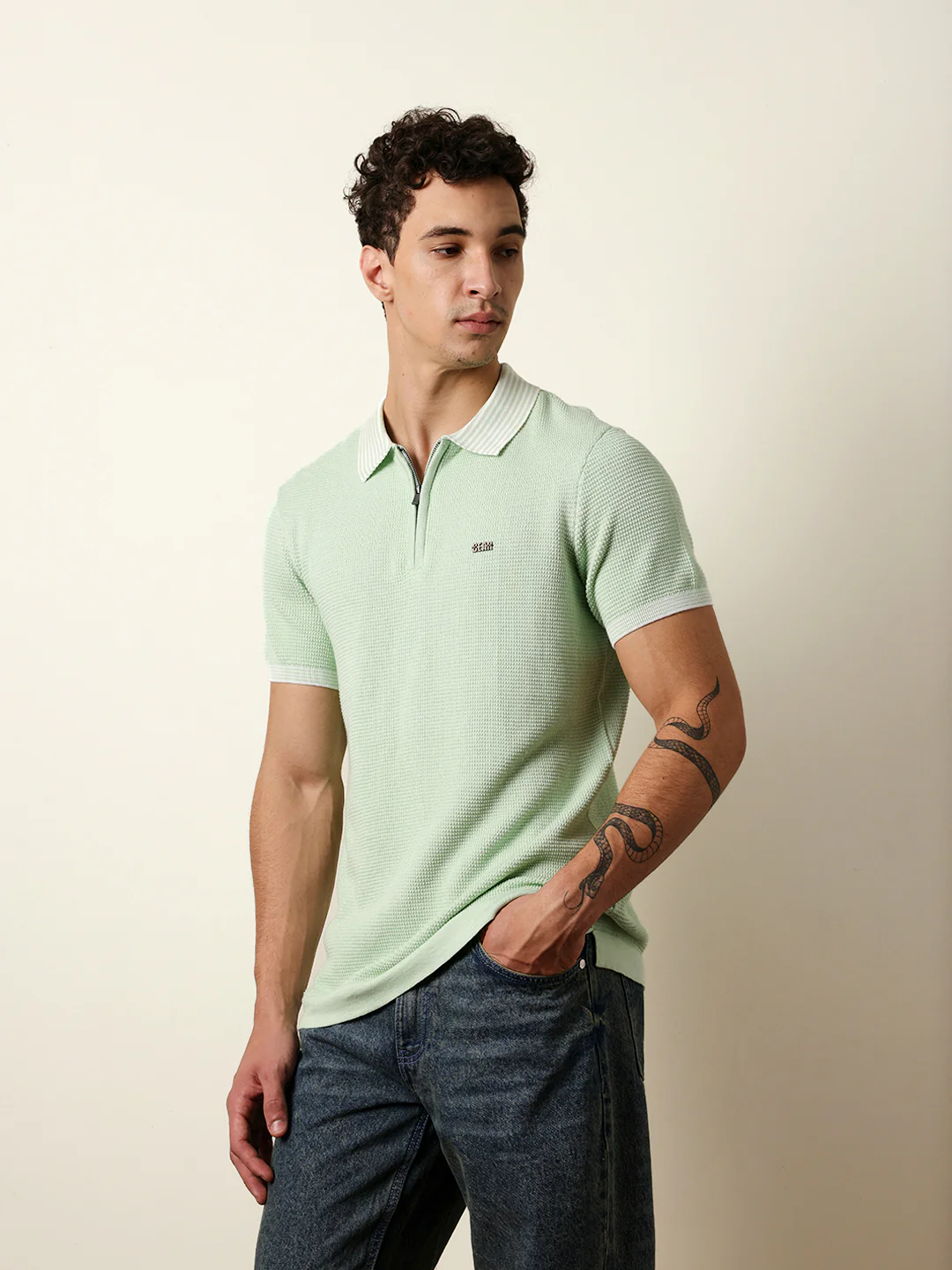Men Green Half Sleeve Polo T-Shirt - Image 4