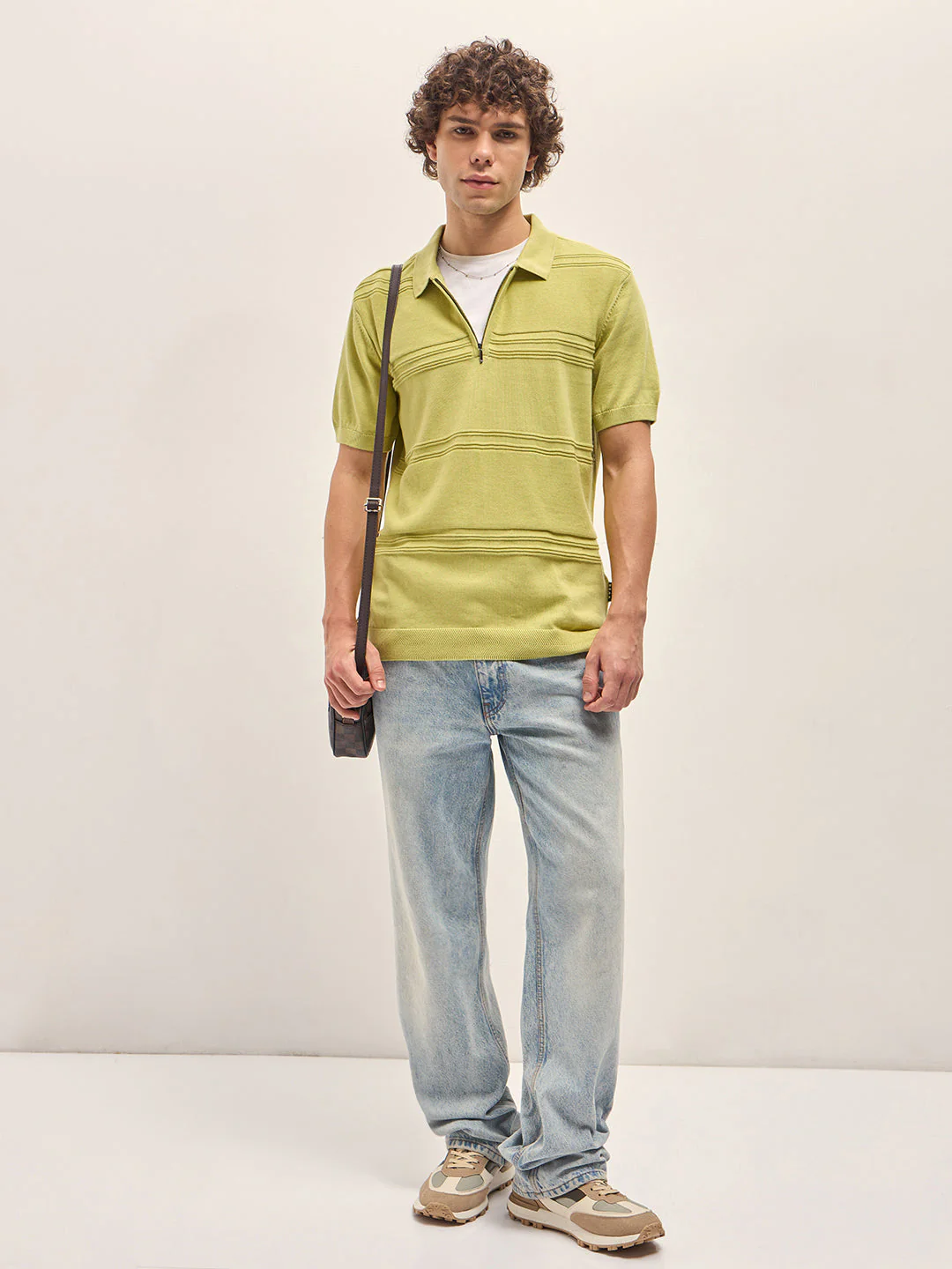 Men Green Horizontal Textured Knit Regular Fit Polo T-shirt - Image 4
