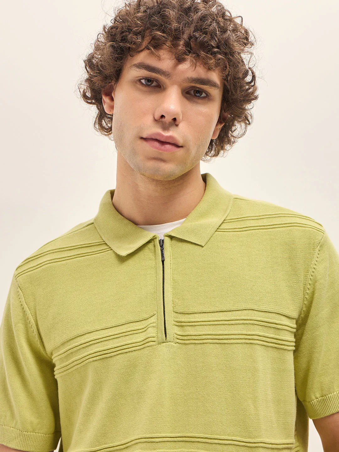 Men Green Horizontal Textured Knit Regular Fit Polo T-shirt - Image 5