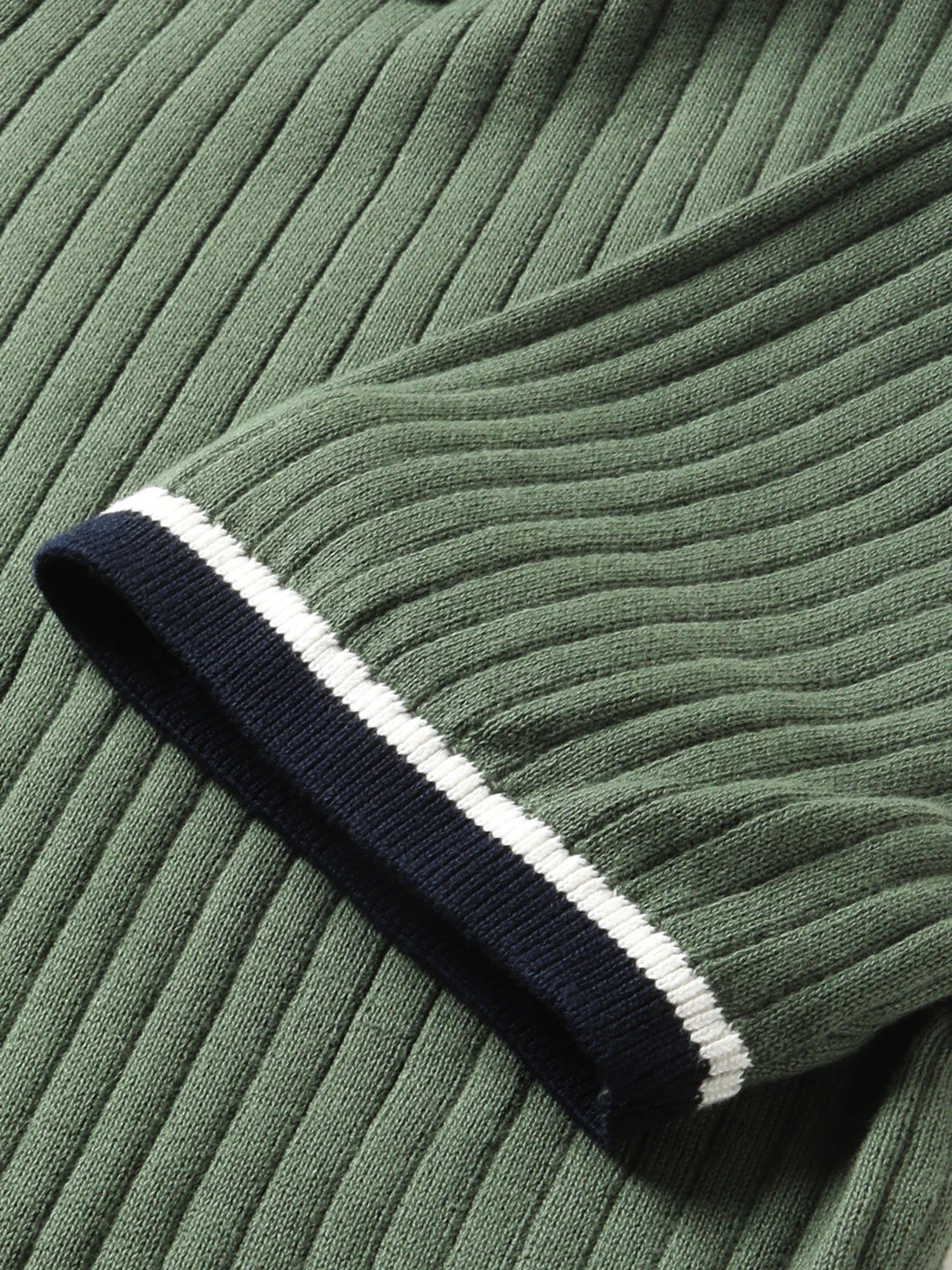 Men Green Knitted Regular Fit Polo Collar T-shirt - Image 6