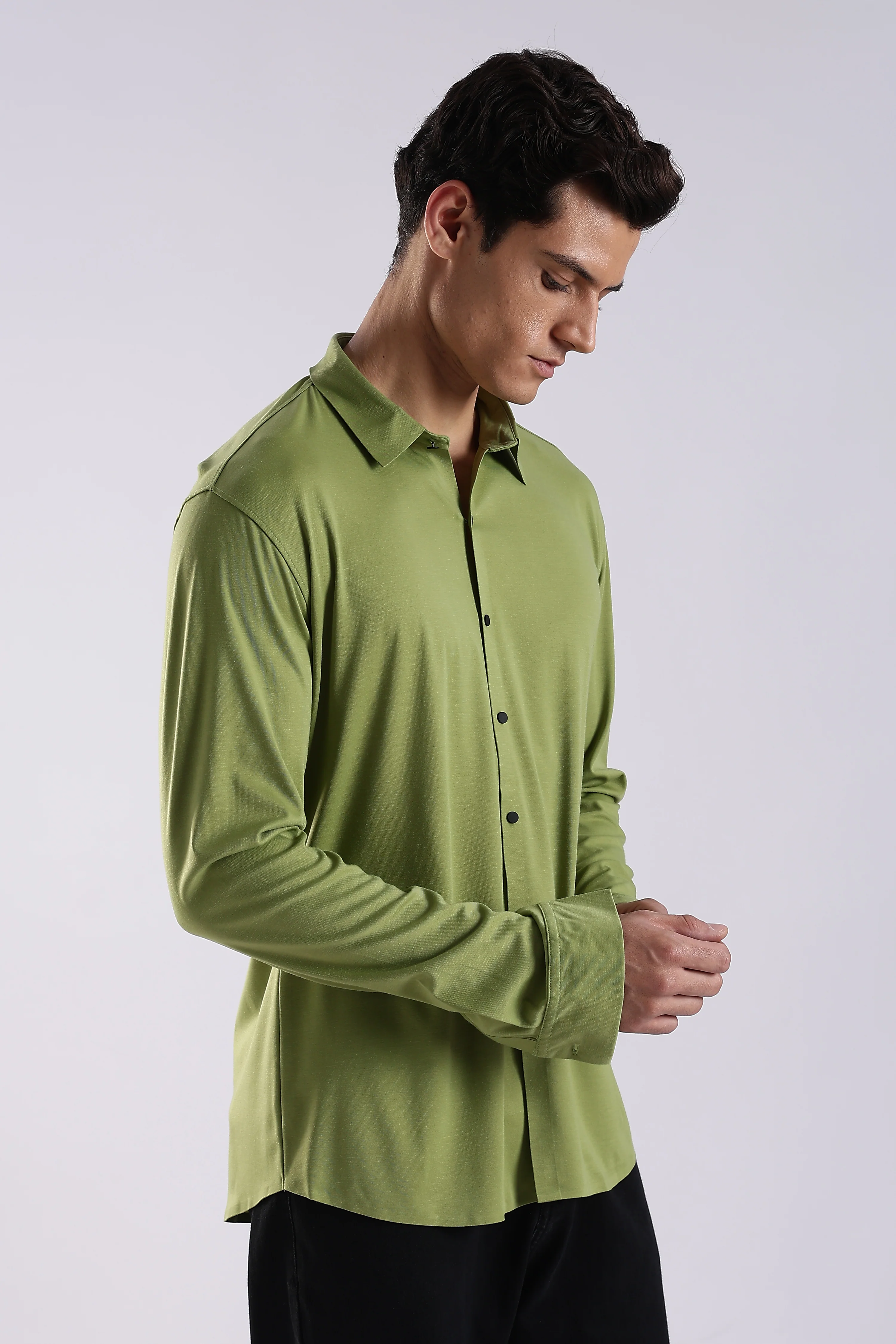 Men Green Knitted Slim Fit Shirt - Image 4