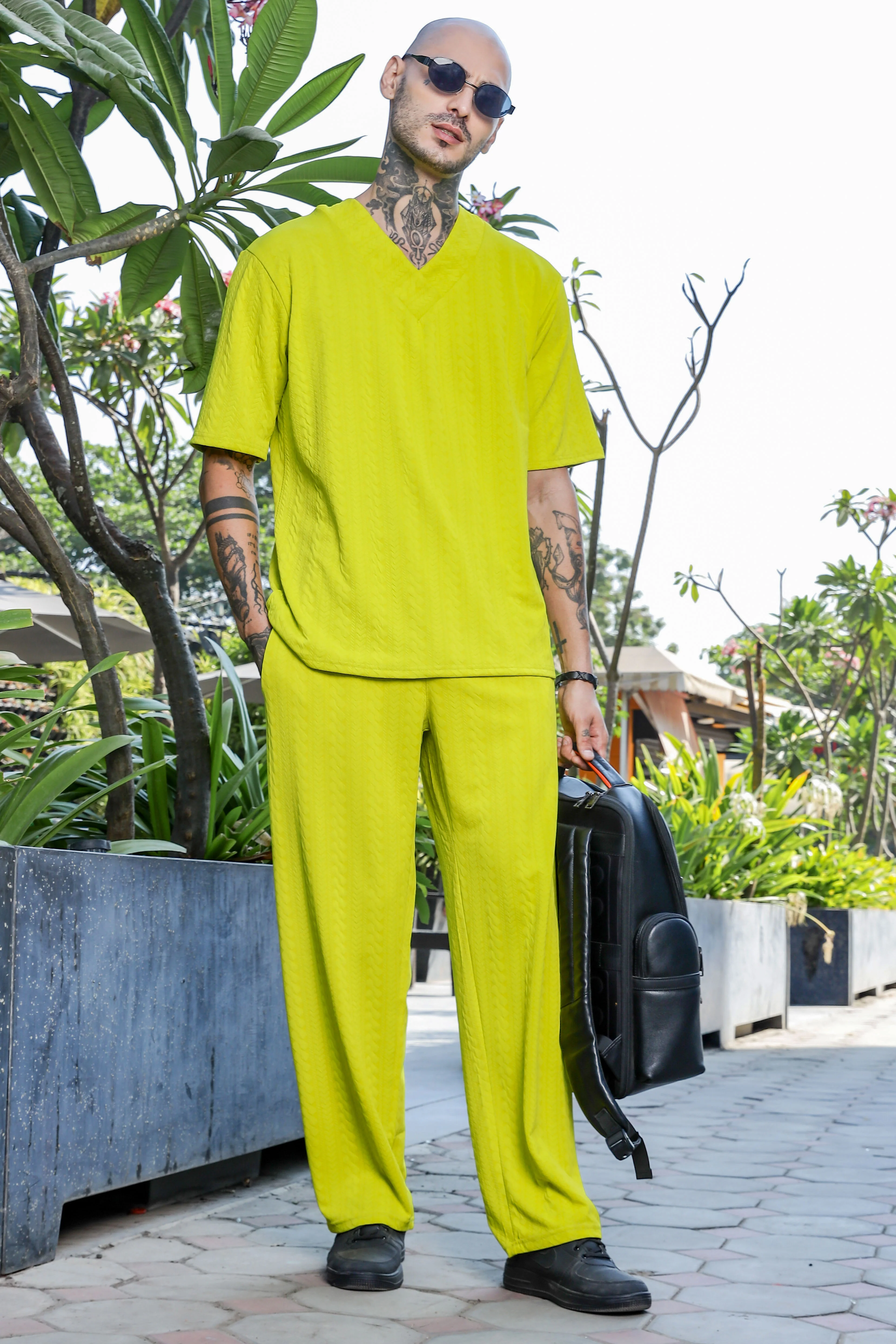 Men Green Mid-Rise Track Pant - Image 9