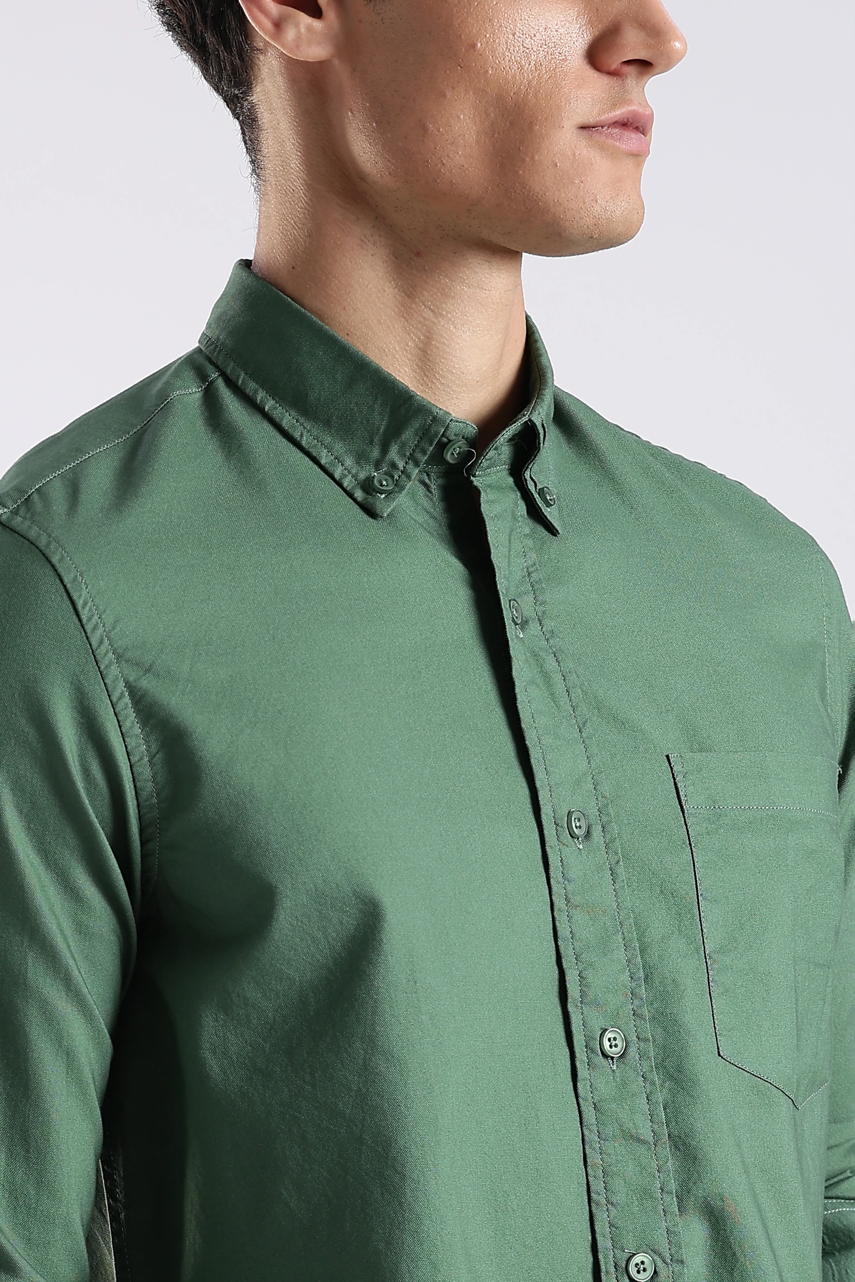 Men Green Oxford Solid Shirt - Image 6