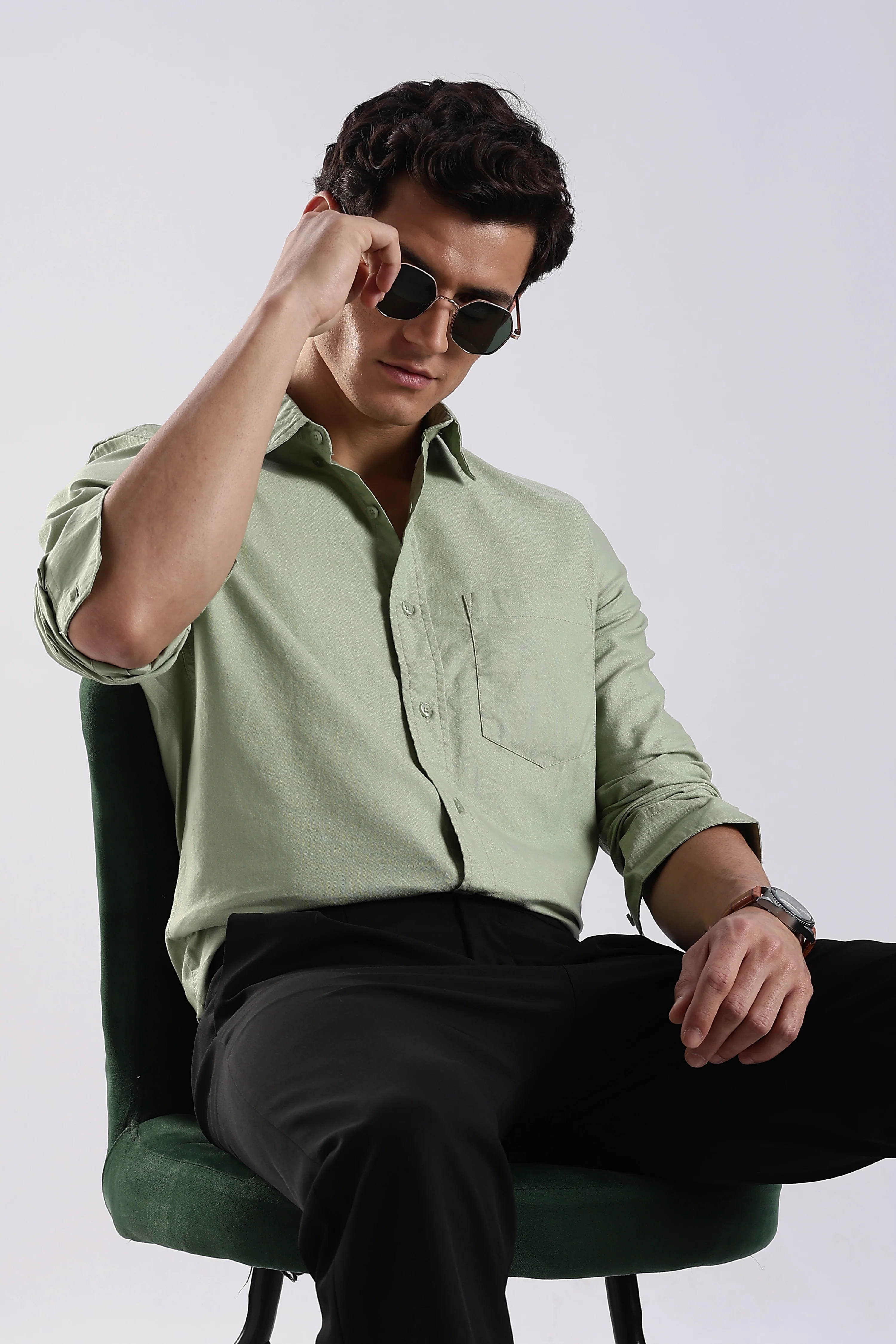 Men Green Oxford Solid Shirt - Image 11