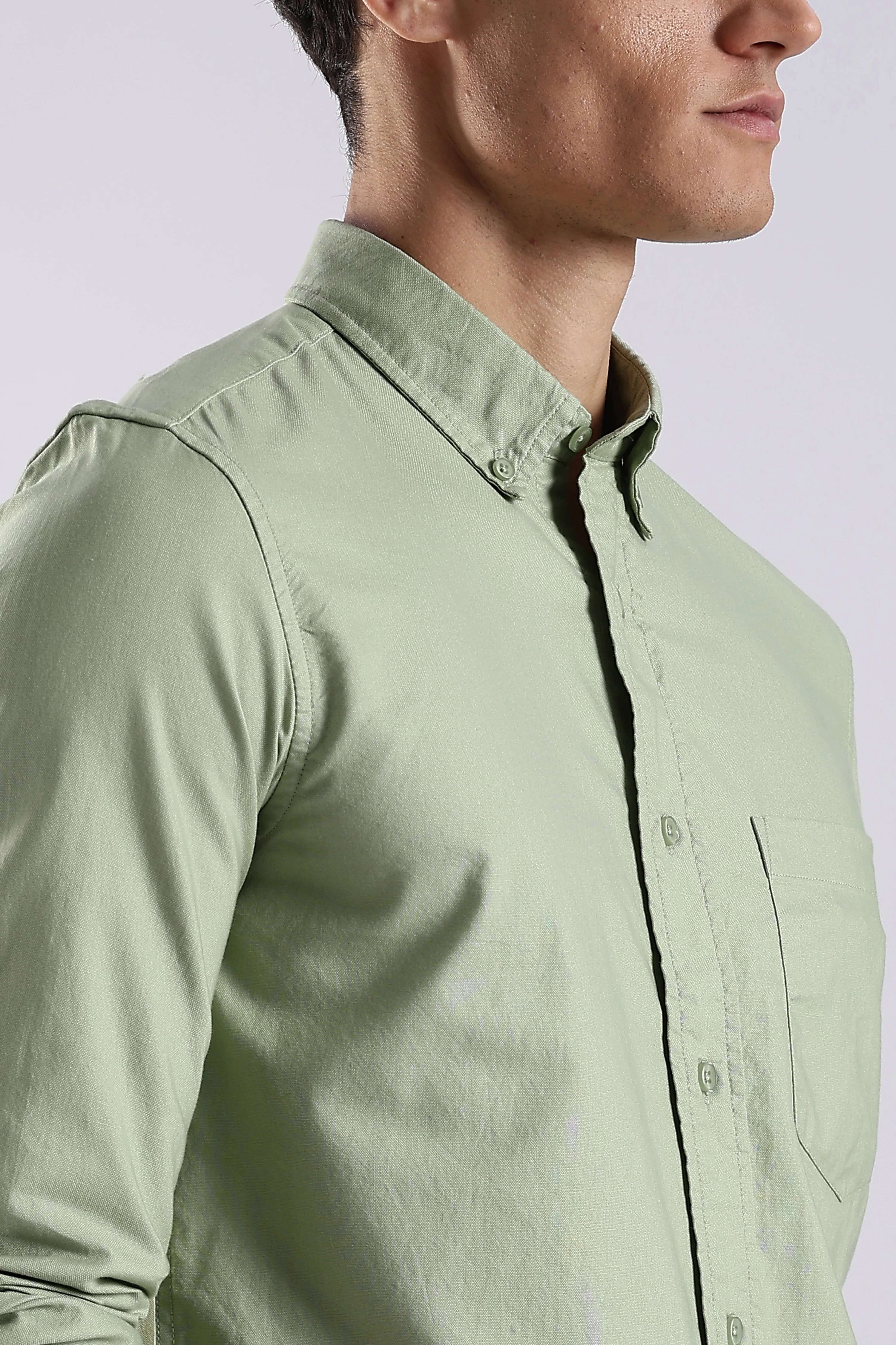 Men Green Oxford Solid Shirt - Image 6