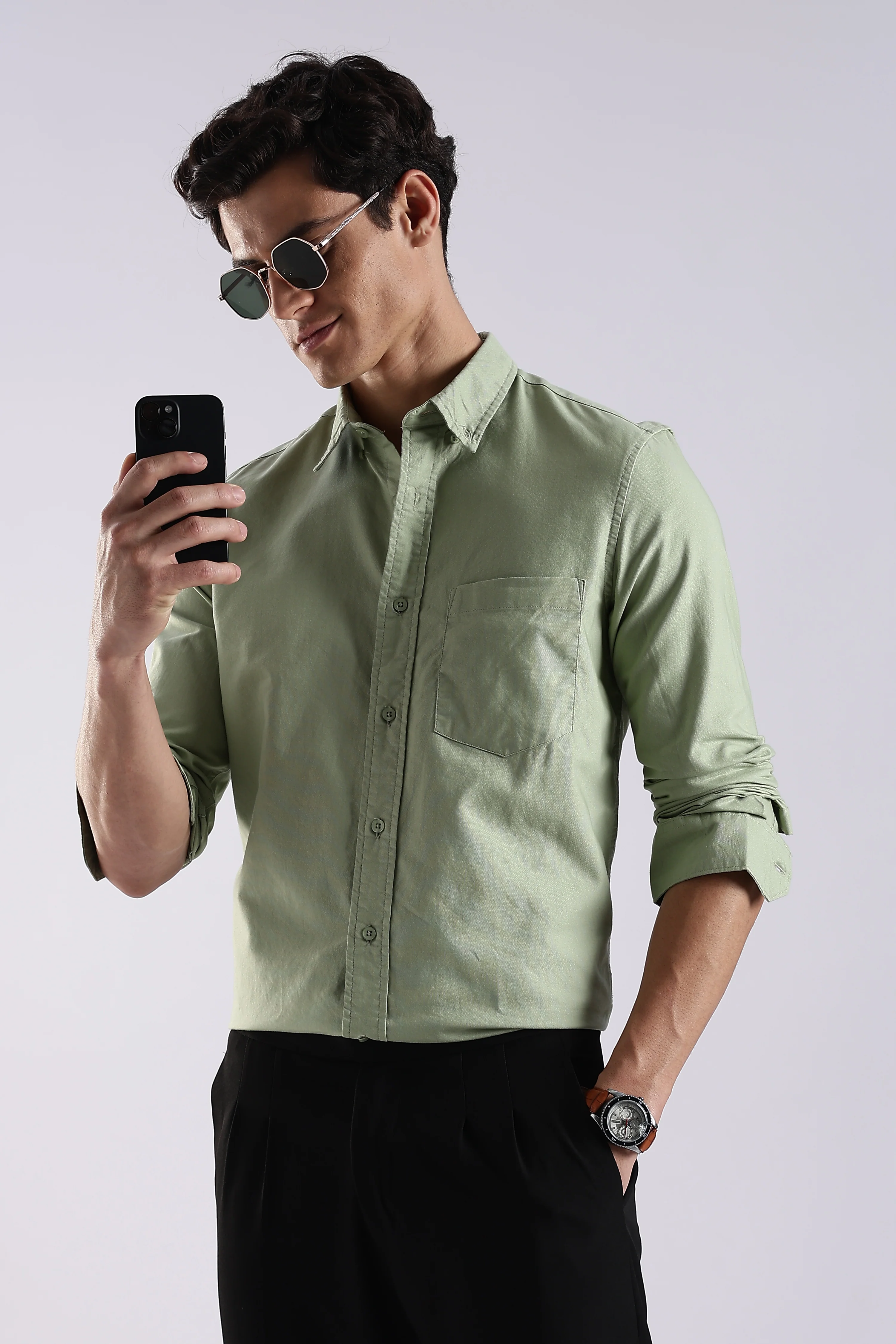 Men Green Oxford Solid Shirt - Image 7