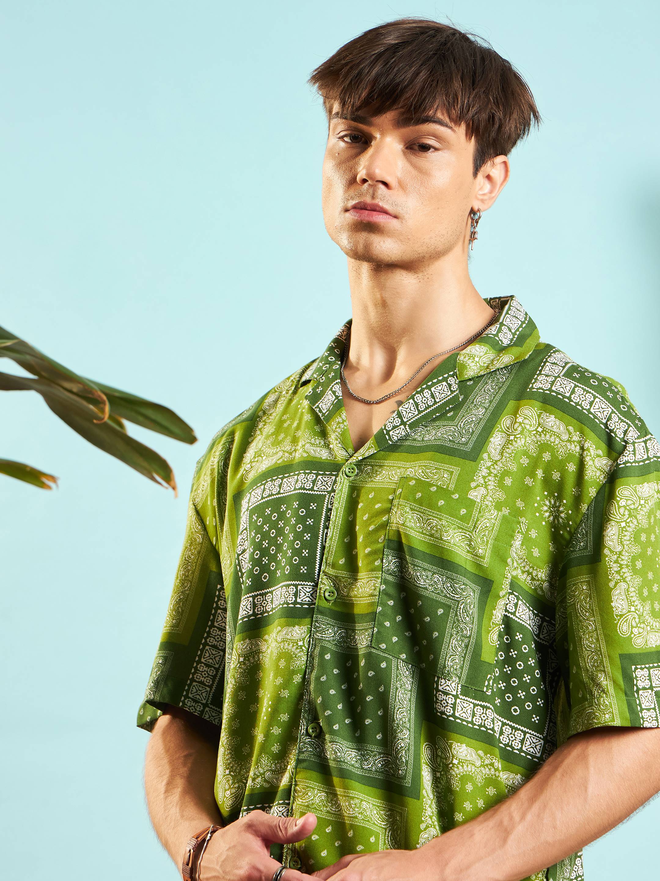 Men Green Paisley Relax Fit Shirt - Image 4