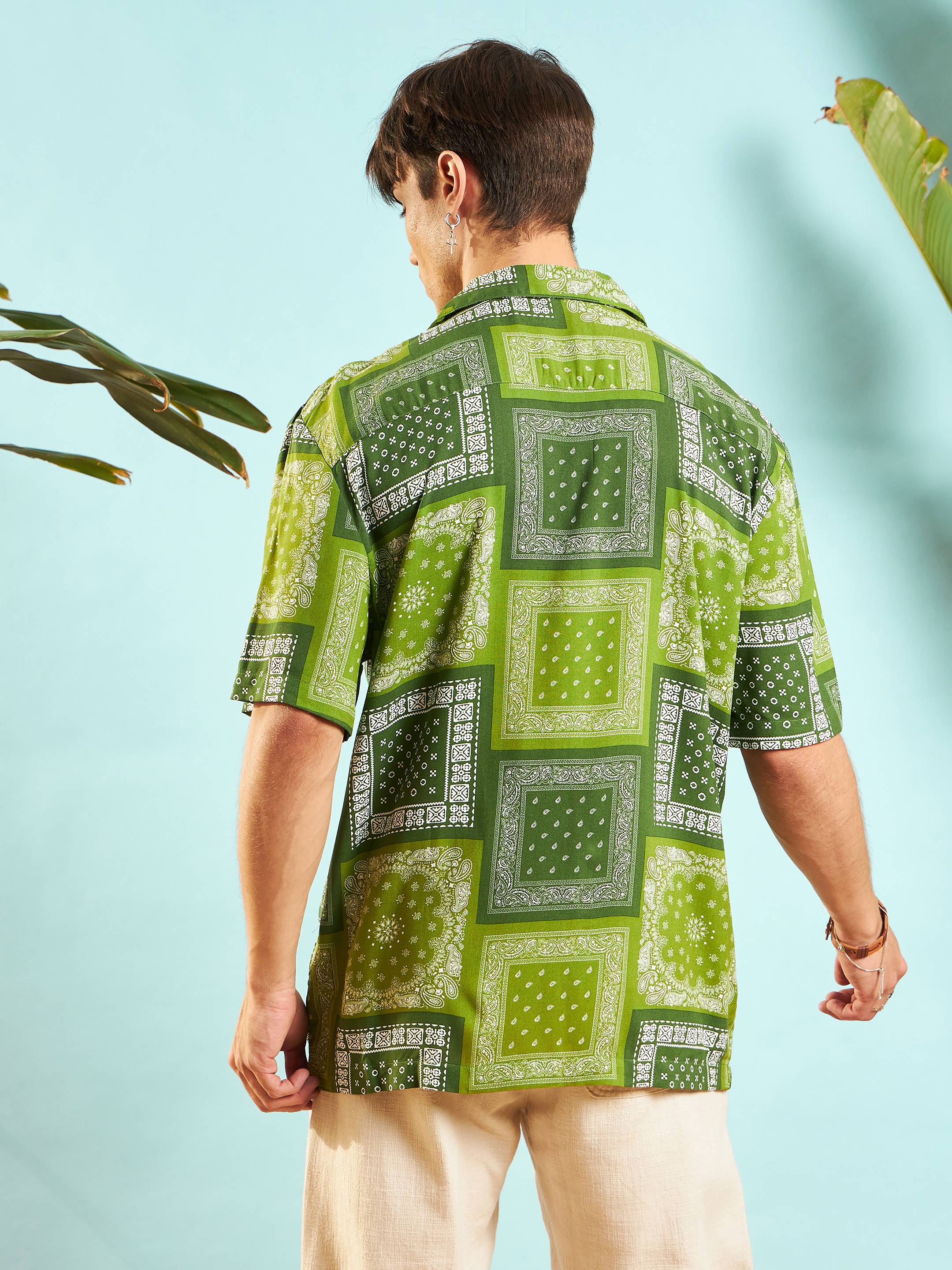 Men Green Paisley Relax Fit Shirt - Image 5