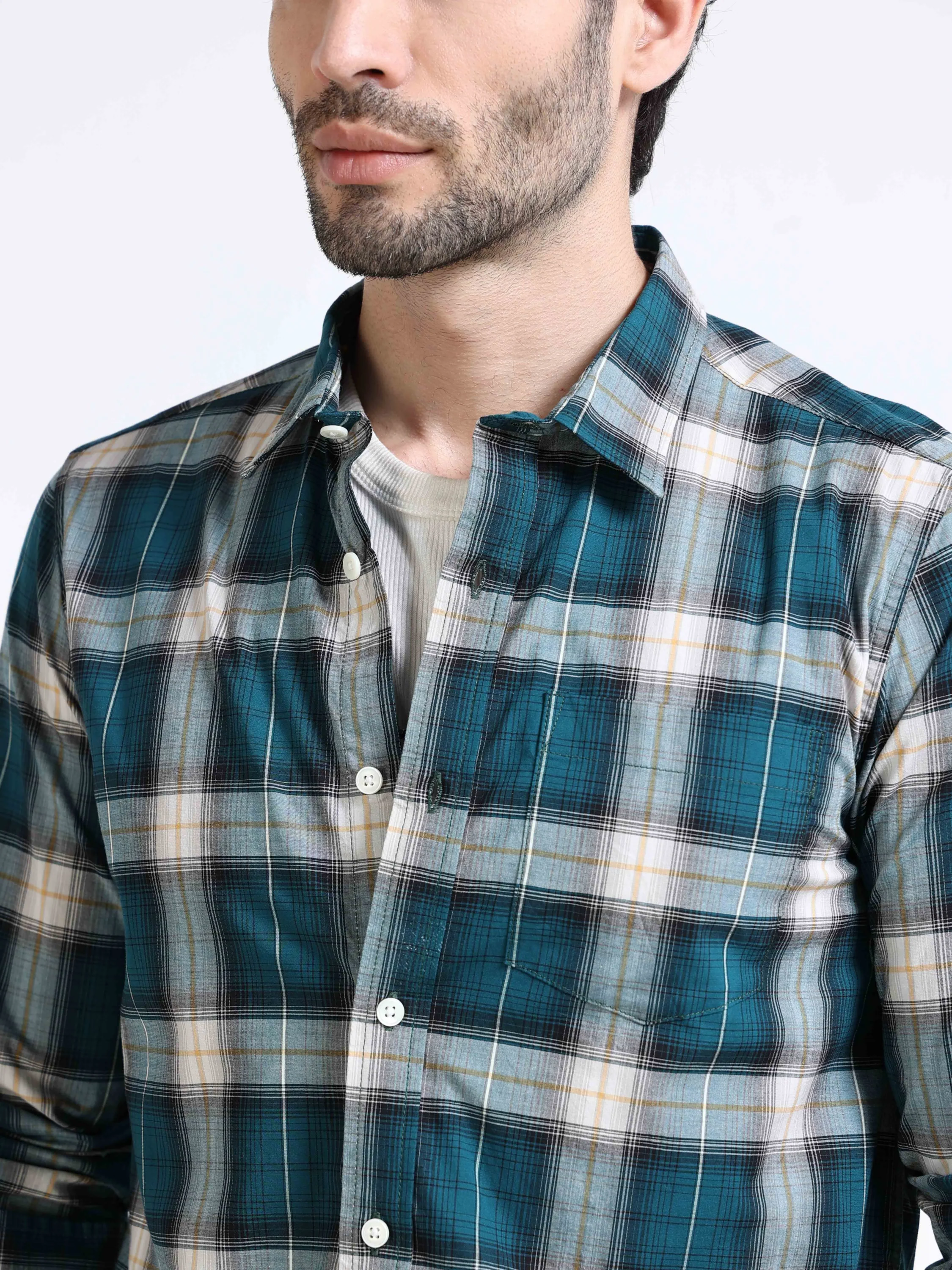 Men Green Plaid Regular Fit Shirt - Image 3
