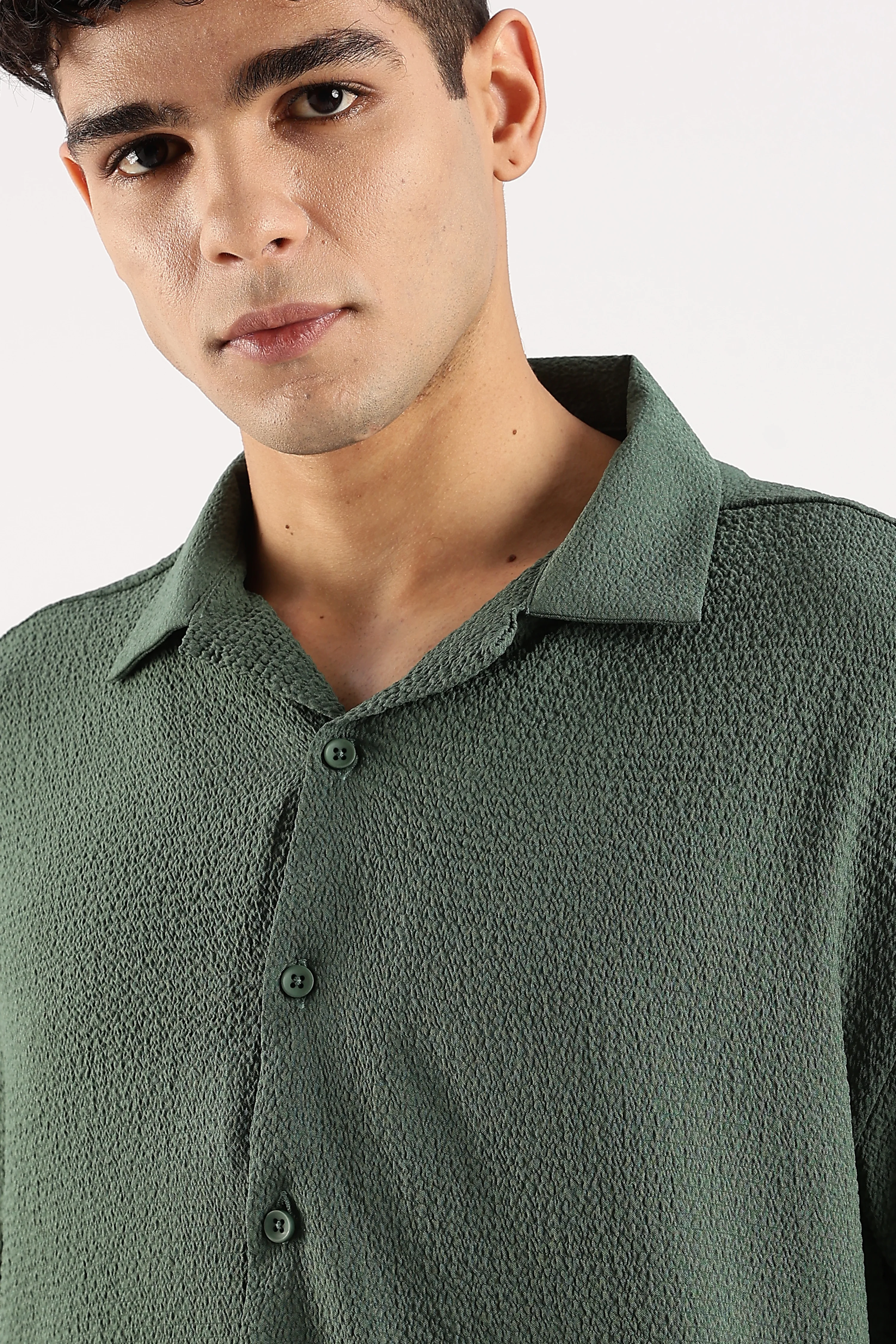 Men Green Poly Textured Shirt - Image 7