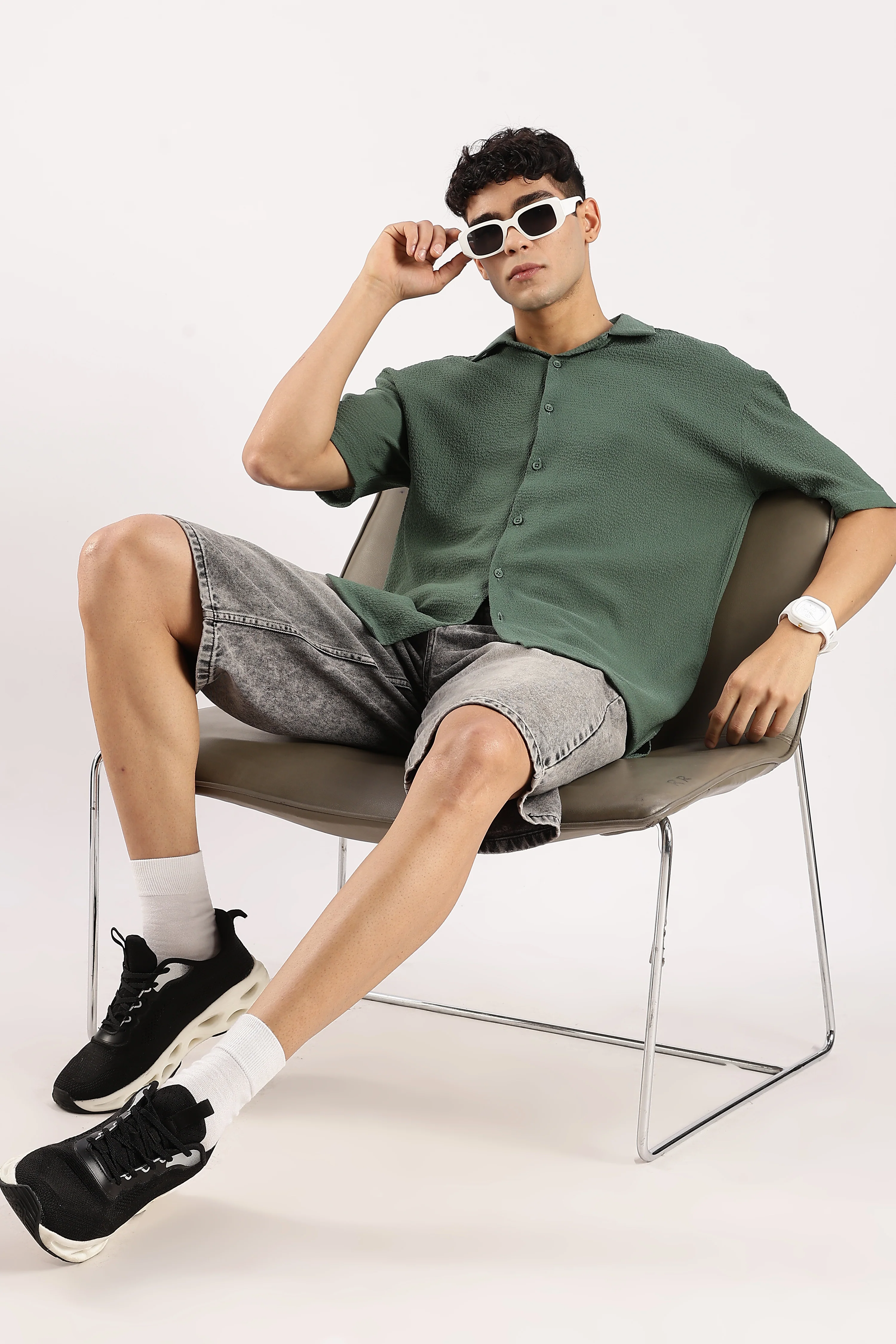 Men Green Poly Textured Shirt - Image 9