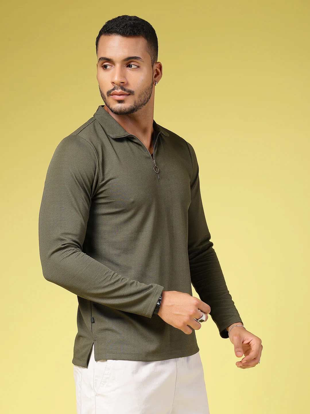 Men Green Polycorduroy T-shirt - Image 5