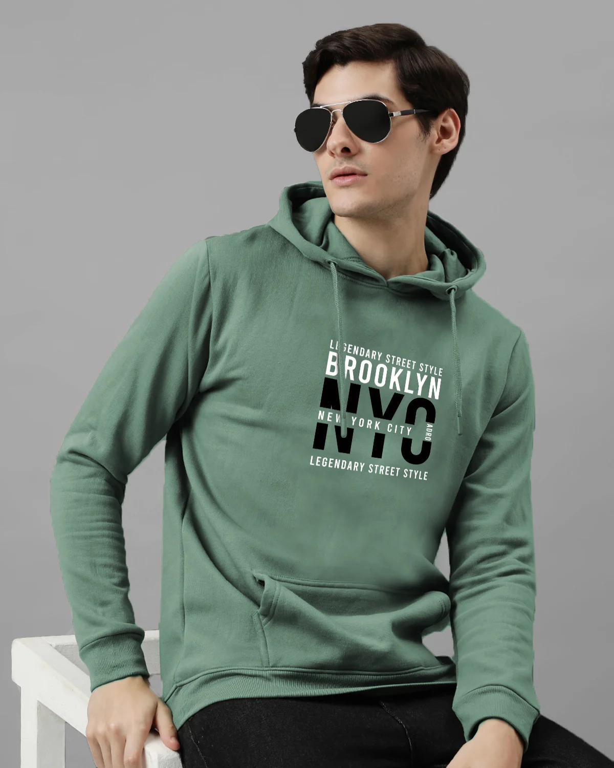 Men Green Printed Hoodie - Image 3