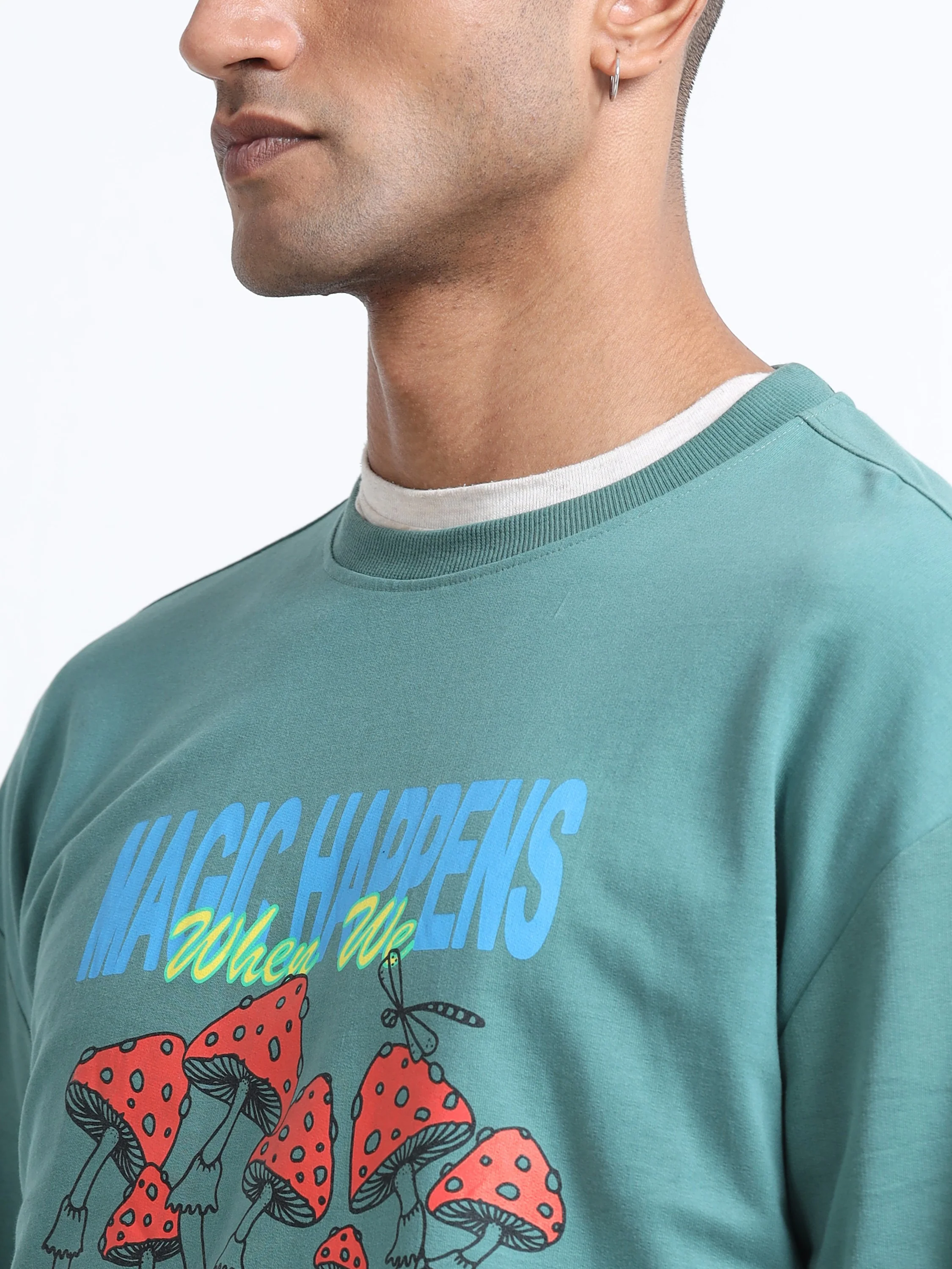 Men Green Printed Oversized Sweatshirt - Image 7