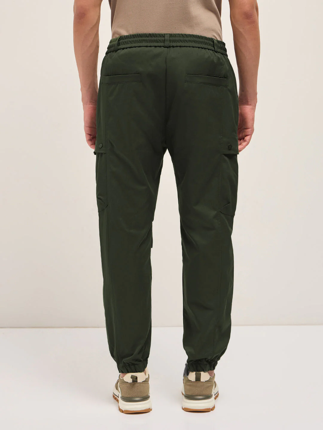 Men Green Relaxed Fit Polyester Cargo Pants - Image 2