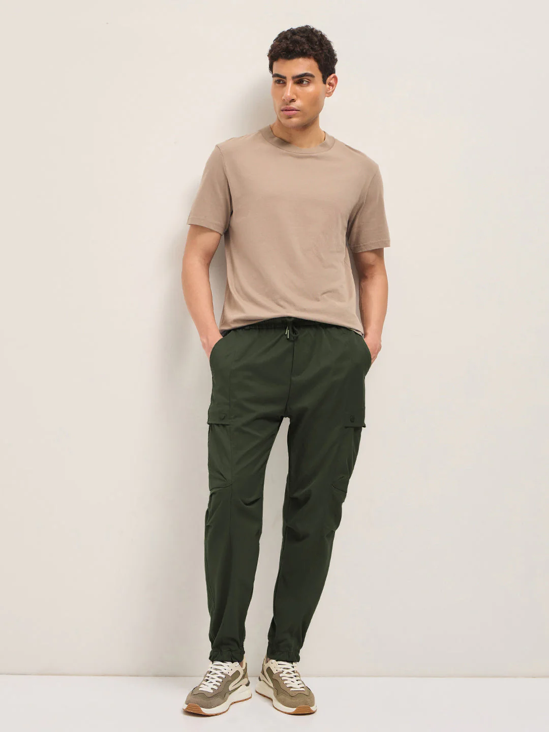 Men Green Relaxed Fit Polyester Cargo Pants - Image 4