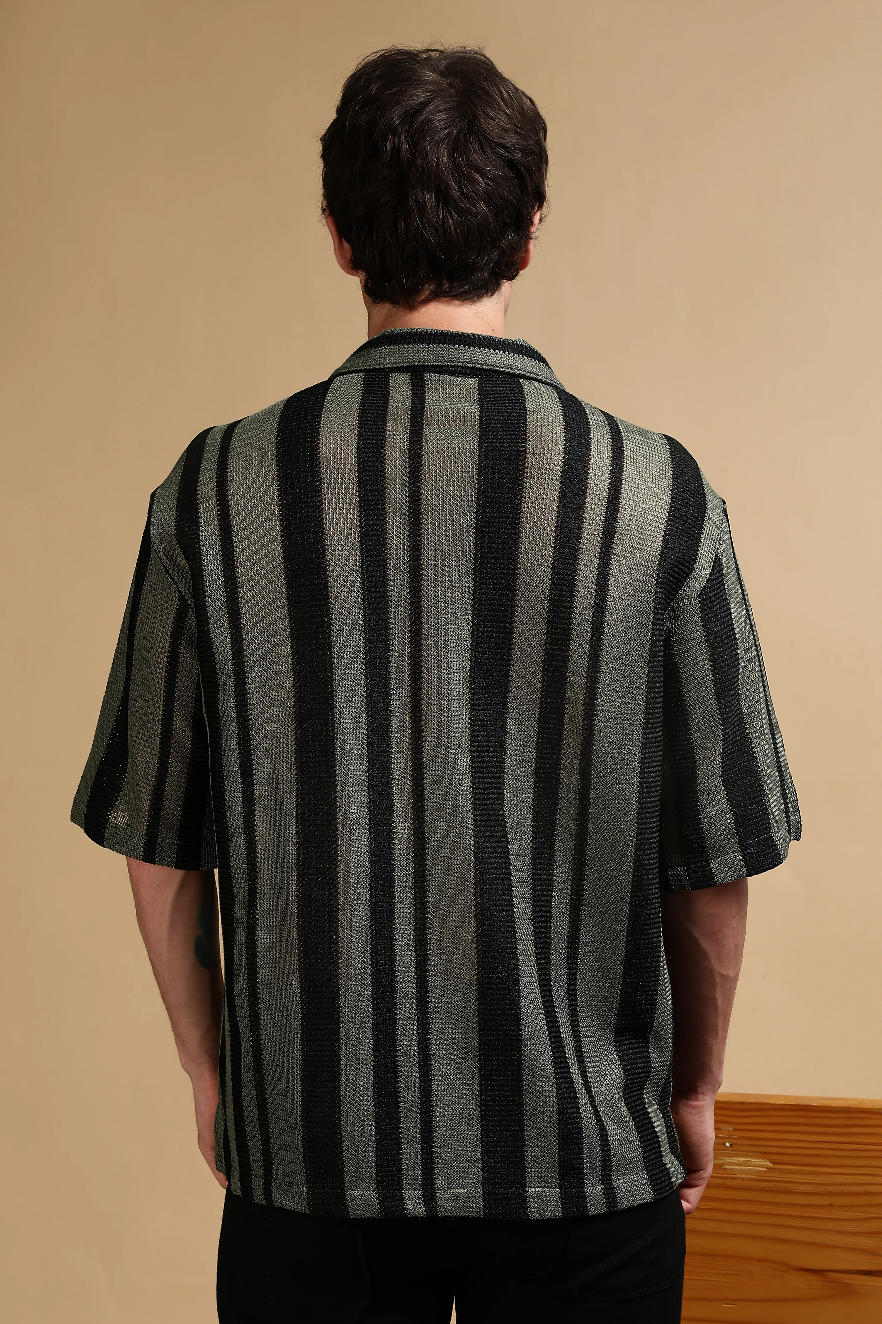 Men Green Relaxed Fit Striped Shirt - Image 4