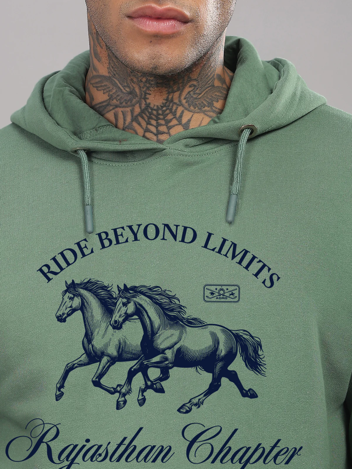 Men Green Printed Hoodie - Image 2