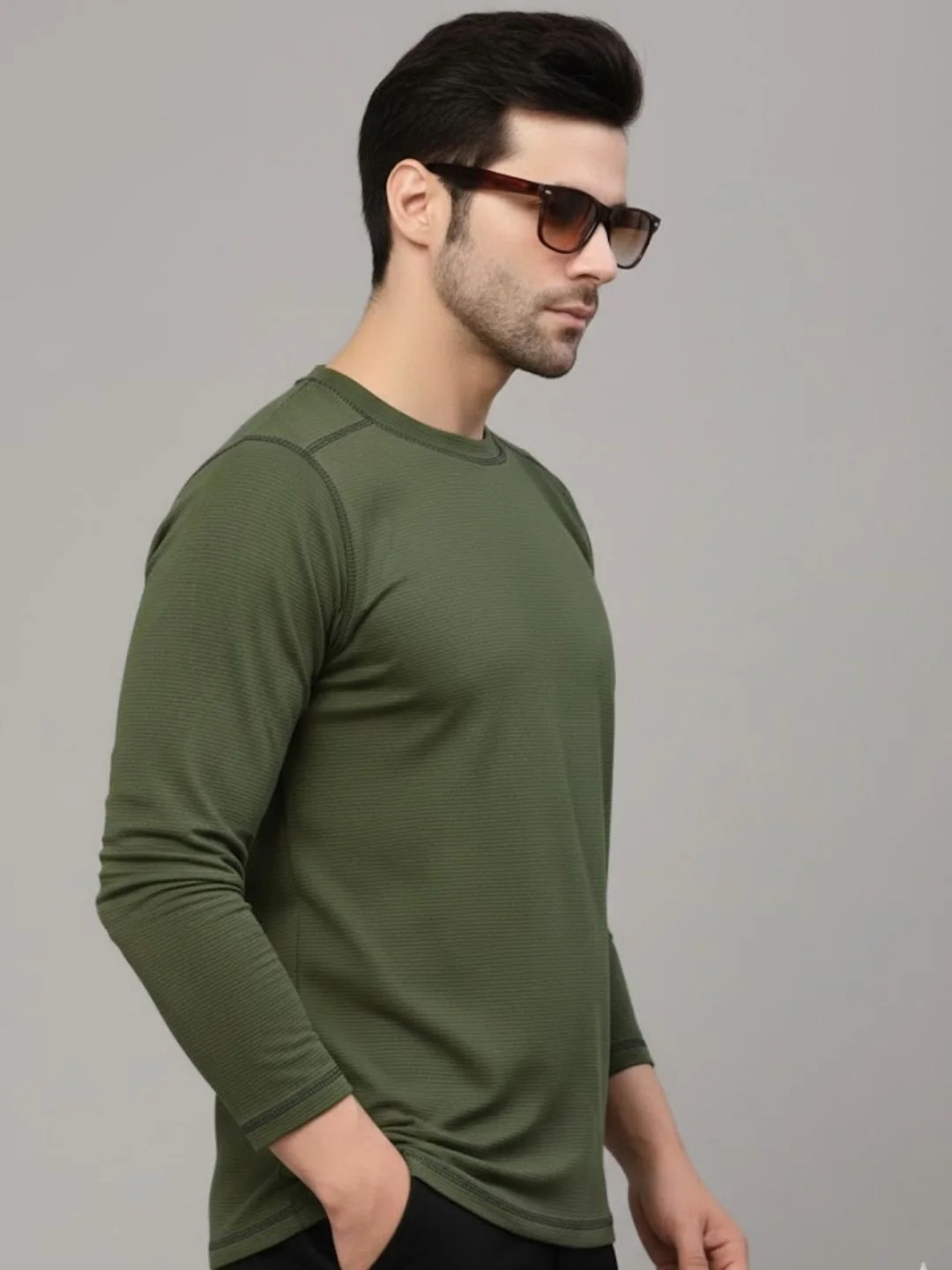 Men Green Round Neck Polyester T-Shirt - Image 4