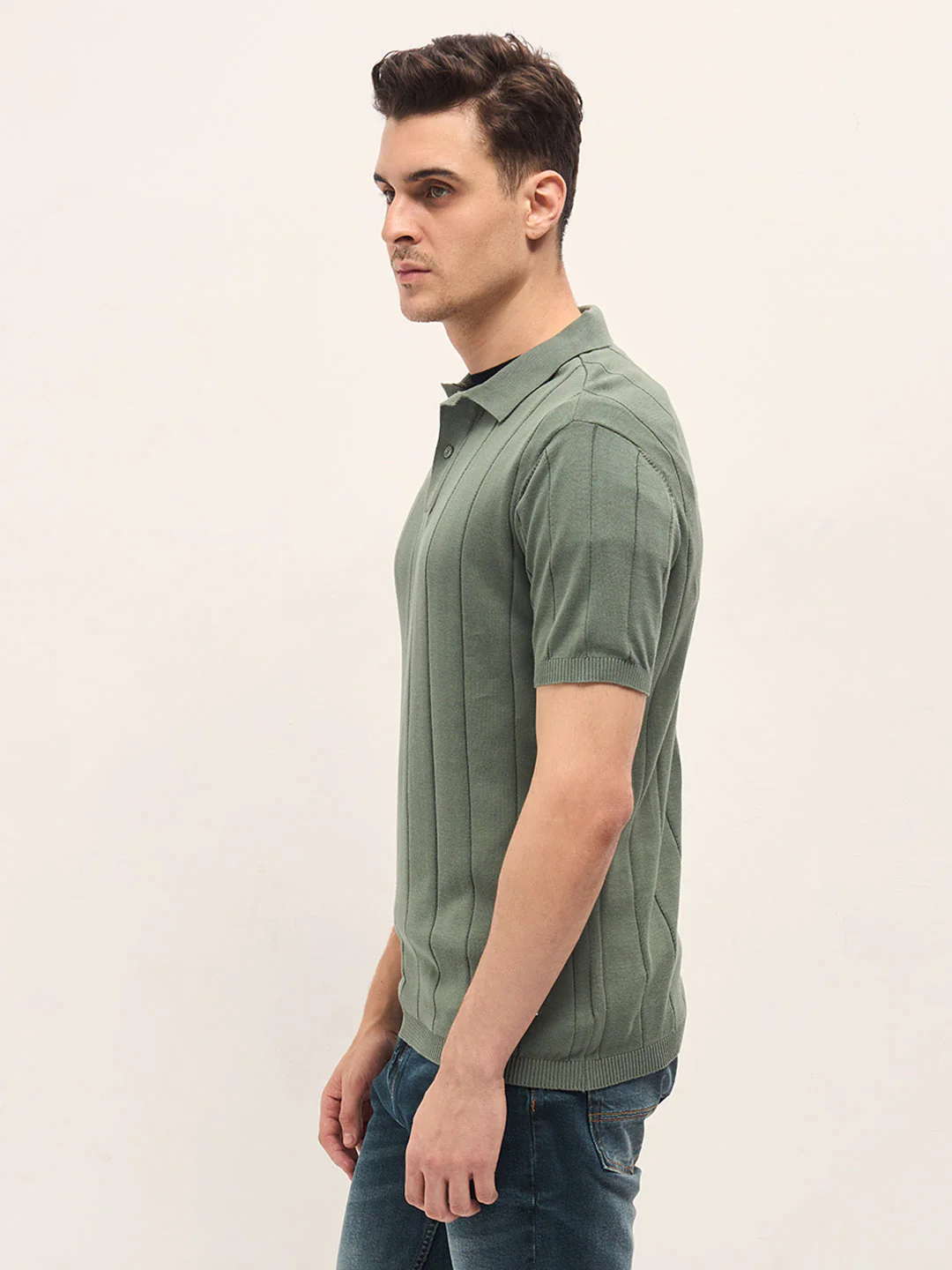 Men Green Self-Striped Design Slim Fit Polo - Image 3