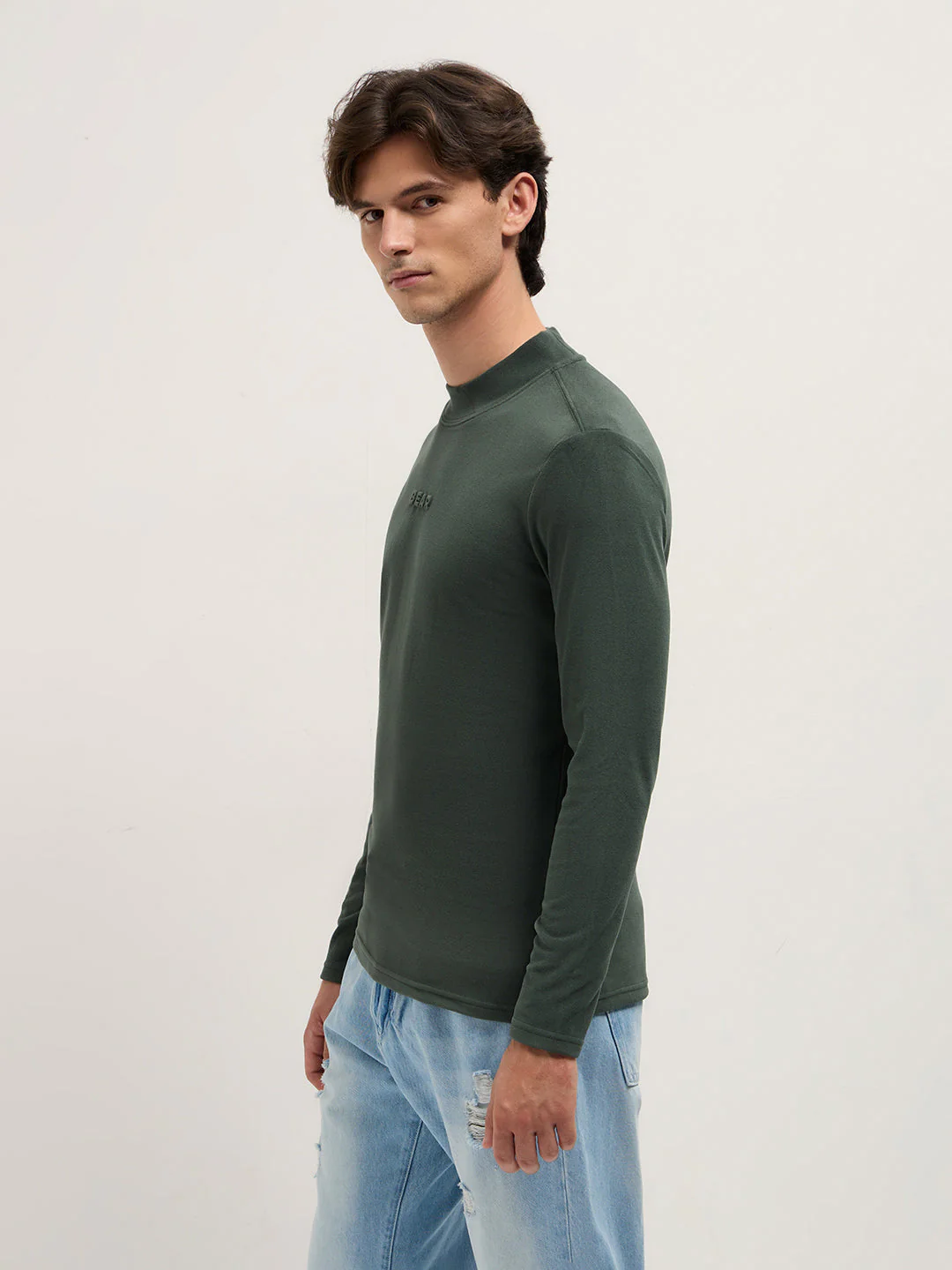 Men Green Slim Fit Crew Neck T-Shirt - Image 3