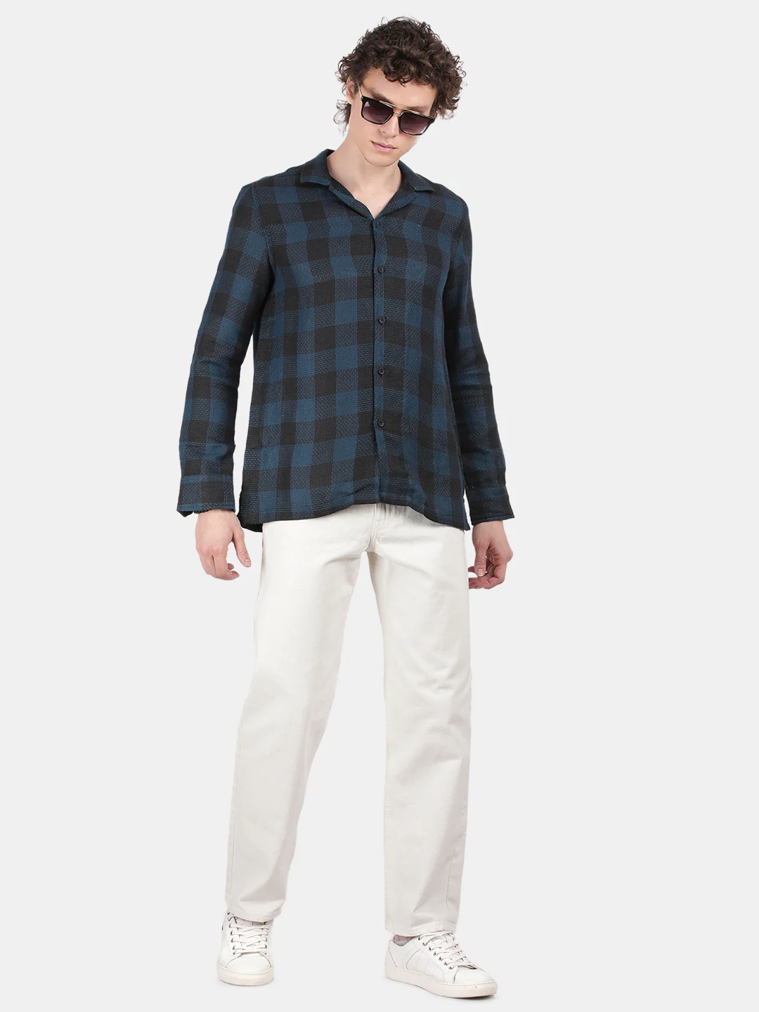 Men Green Slim Fit Lapel Collar Full Sleeve Casual Shirt - Image 3