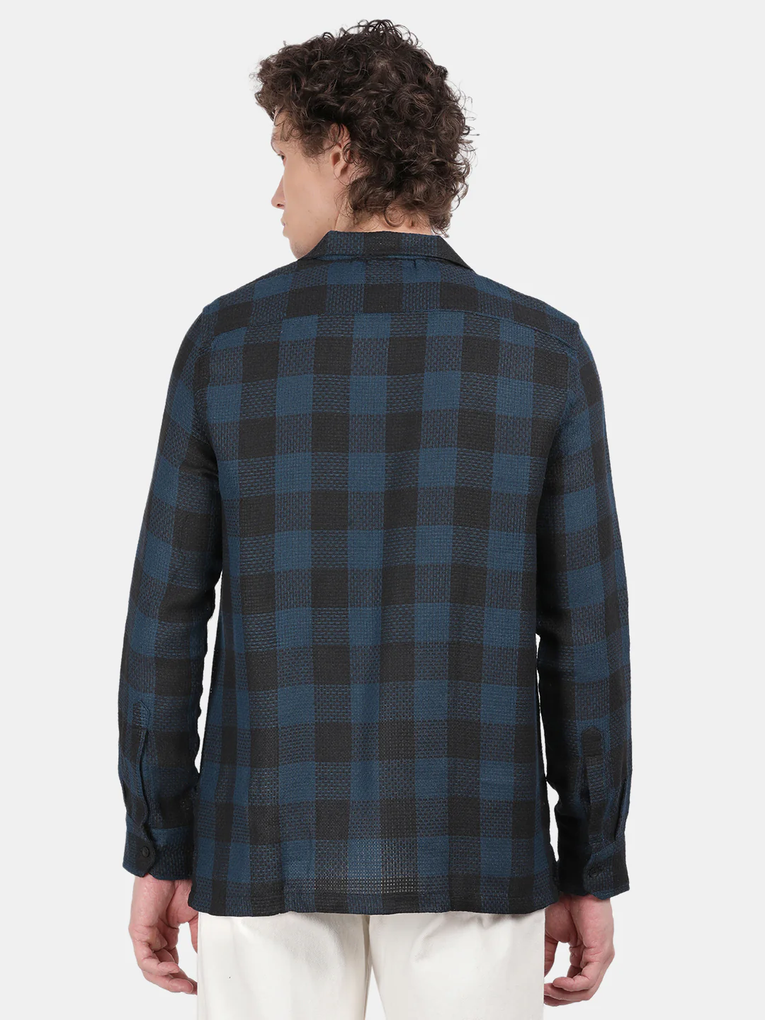 Men Green Slim Fit Lapel Collar Full Sleeve Casual Shirt - Image 4