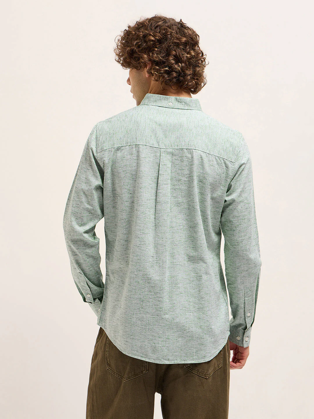 Men Green Slim Fit Solid Casual Shirt - Image 2
