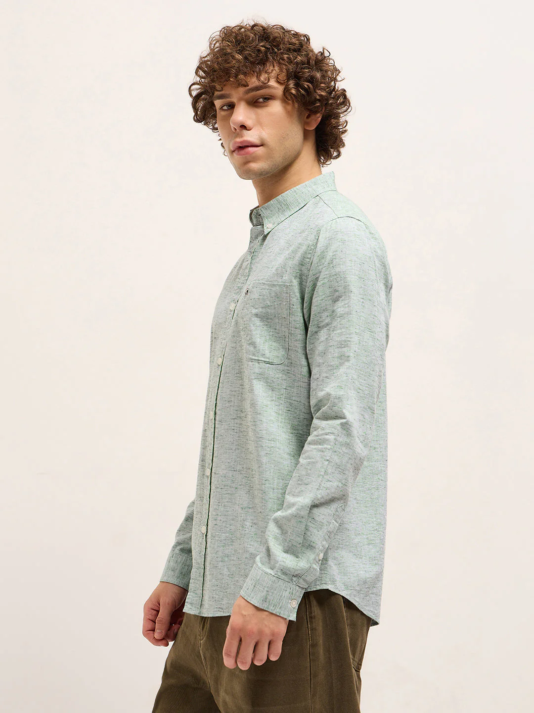 Men Green Slim Fit Solid Casual Shirt - Image 3