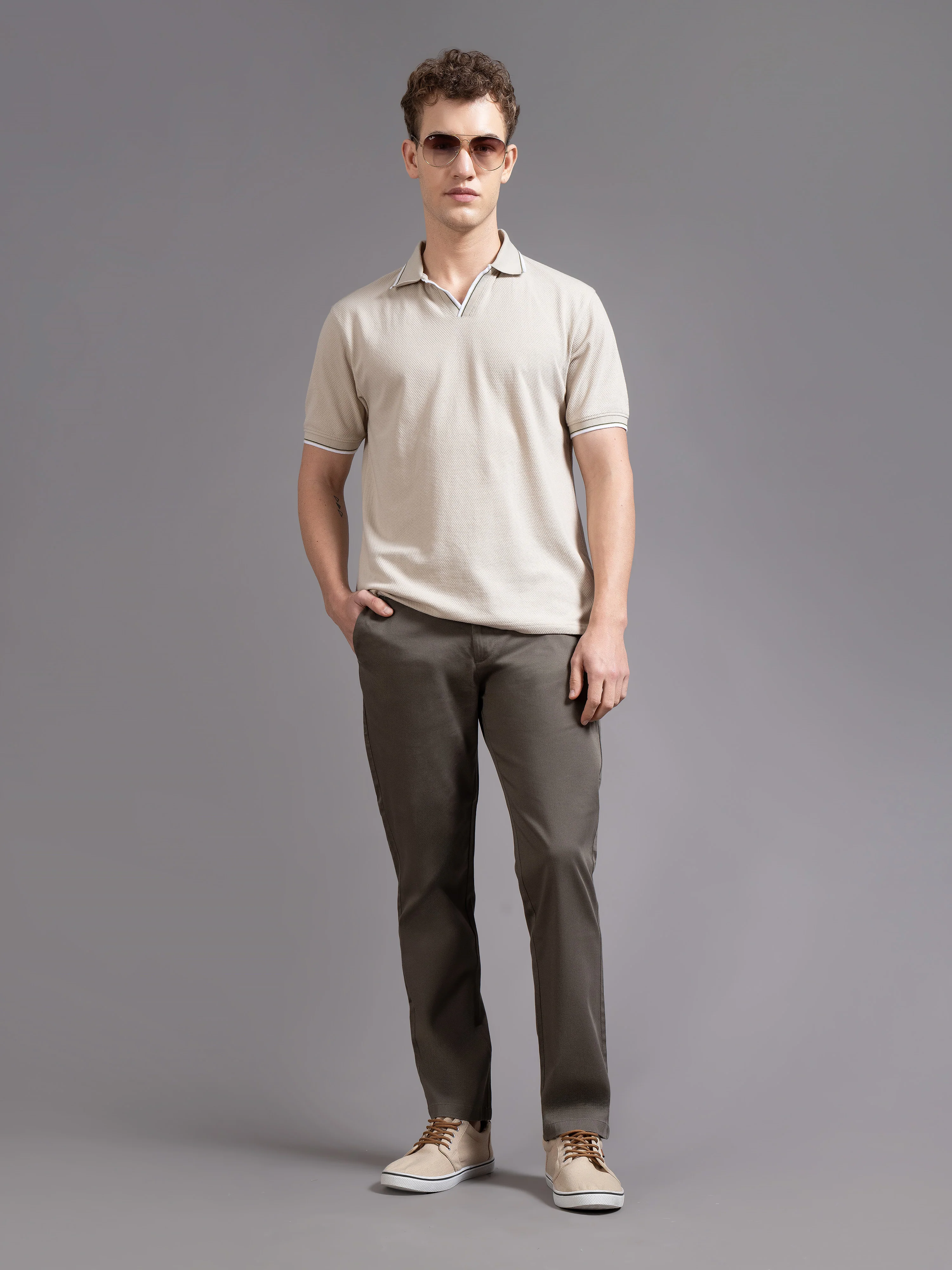 Men Green Smart Slim Fit Chinos - Image 2
