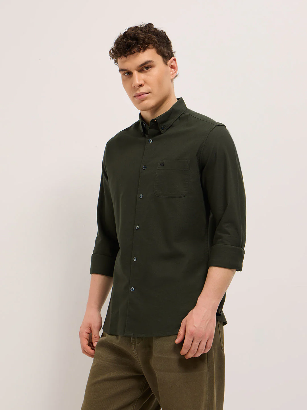 Men Green Solid Cotton Blend Slim Fit Casual Shirt - Image 3