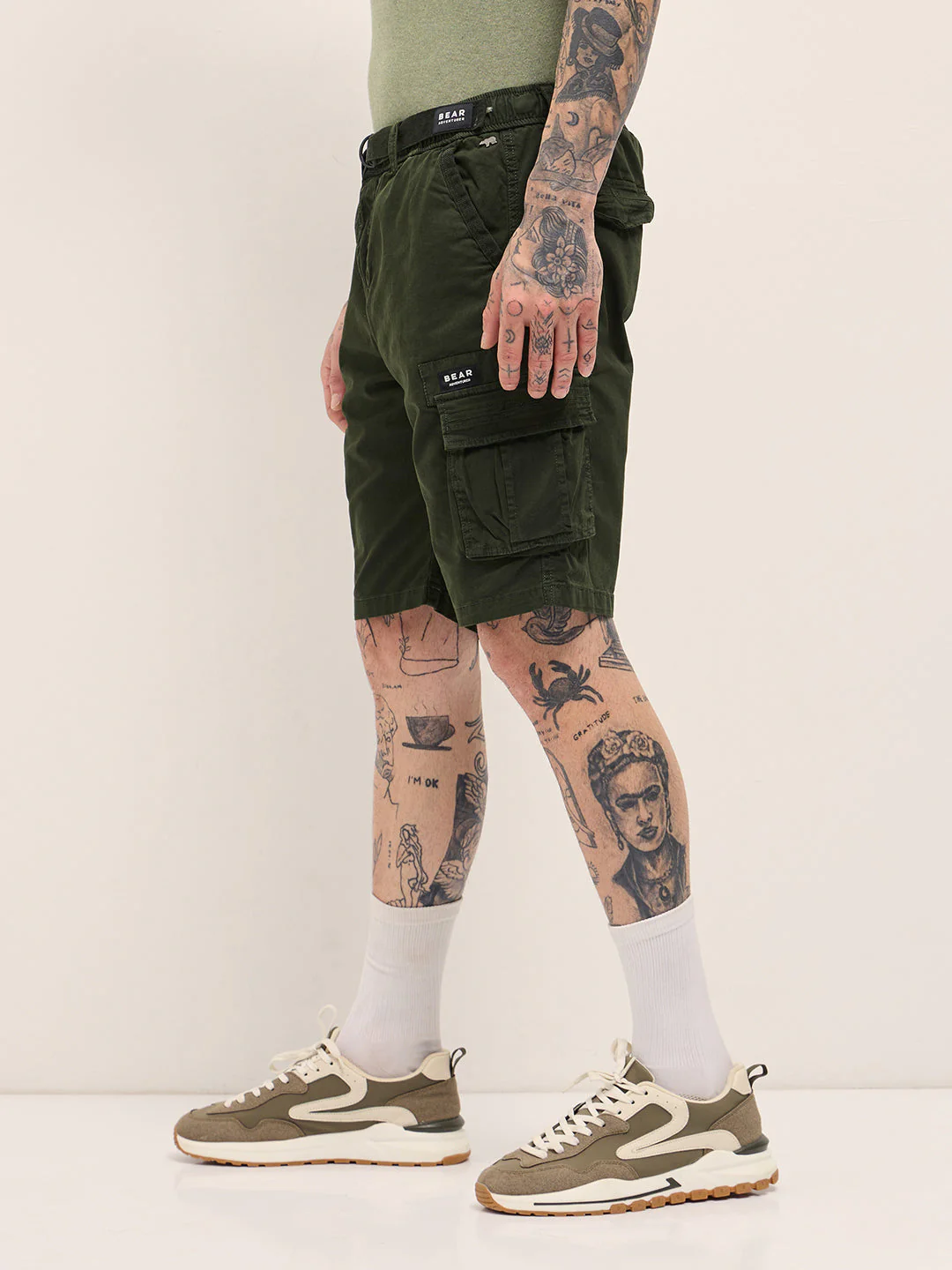 Men Green Solid Cotton Cargo Shorts - Image 3