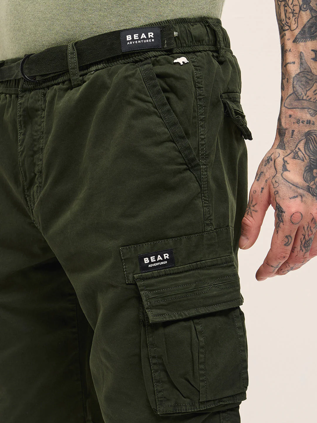Men Green Solid Cotton Cargo Shorts - Image 5