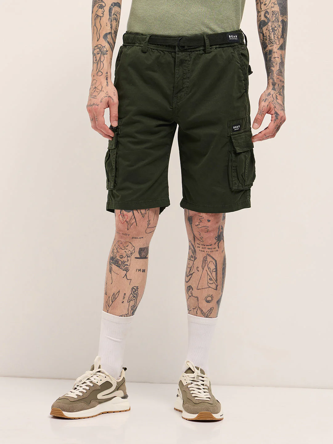 Men Green Solid Cotton Cargo Shorts - Image 7