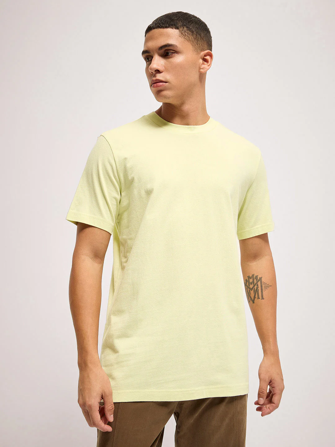 Men Green Solid Crew Neck Regular Fit T-Shirt - Image 6