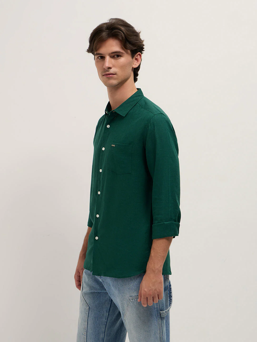 Men Green Solid Lyocell Slim Fit Casual Shirt - Image 3
