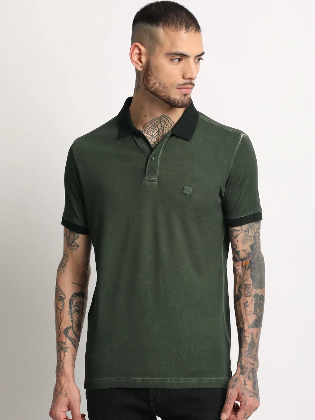 Men  Green Solid Polo T-shirt - Image 2
