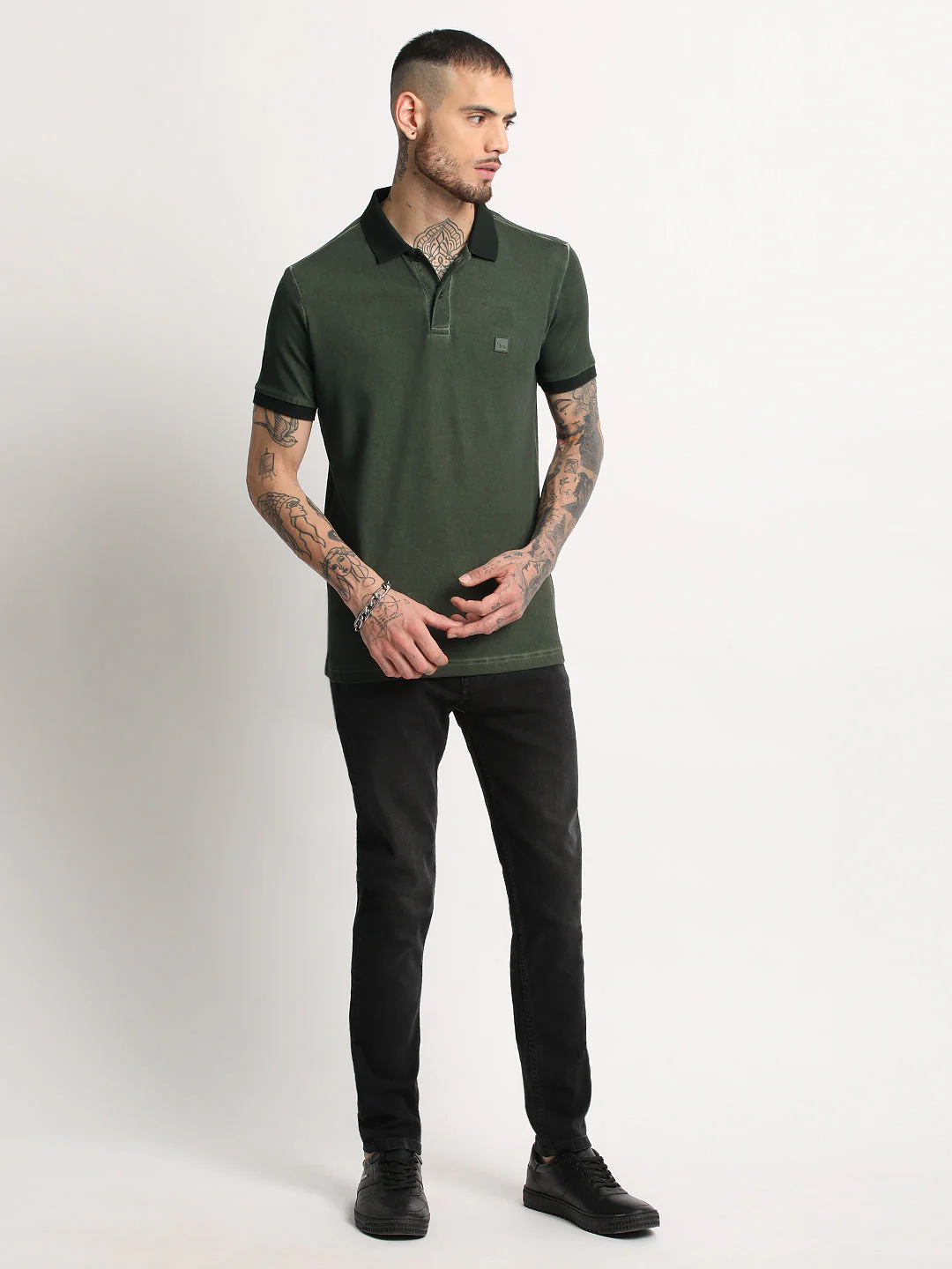 Men  Green Solid Polo T-shirt - Image 5