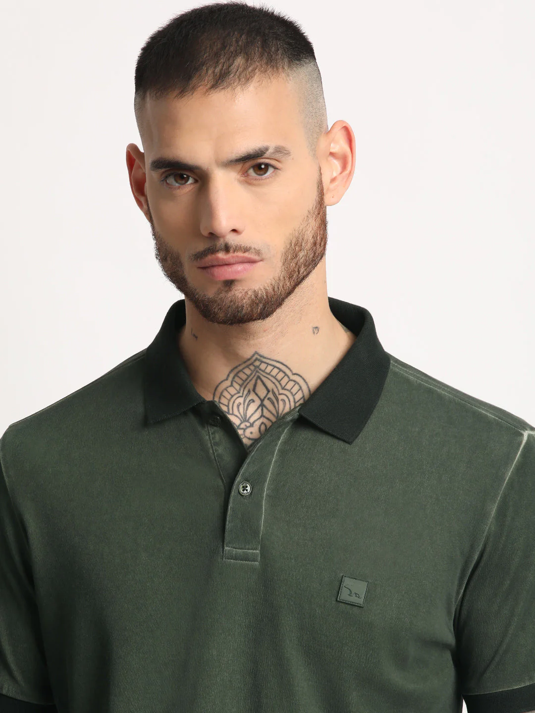 Men  Green Solid Polo T-shirt - Image 6