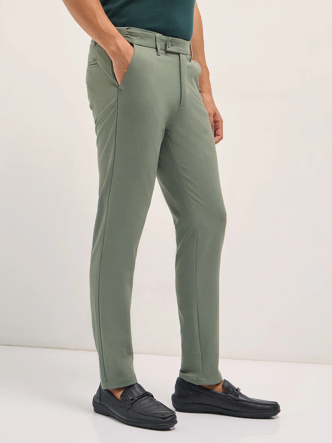 Men Green Solid Polyester Blend Slim Fit Formal Trousers - Image 3
