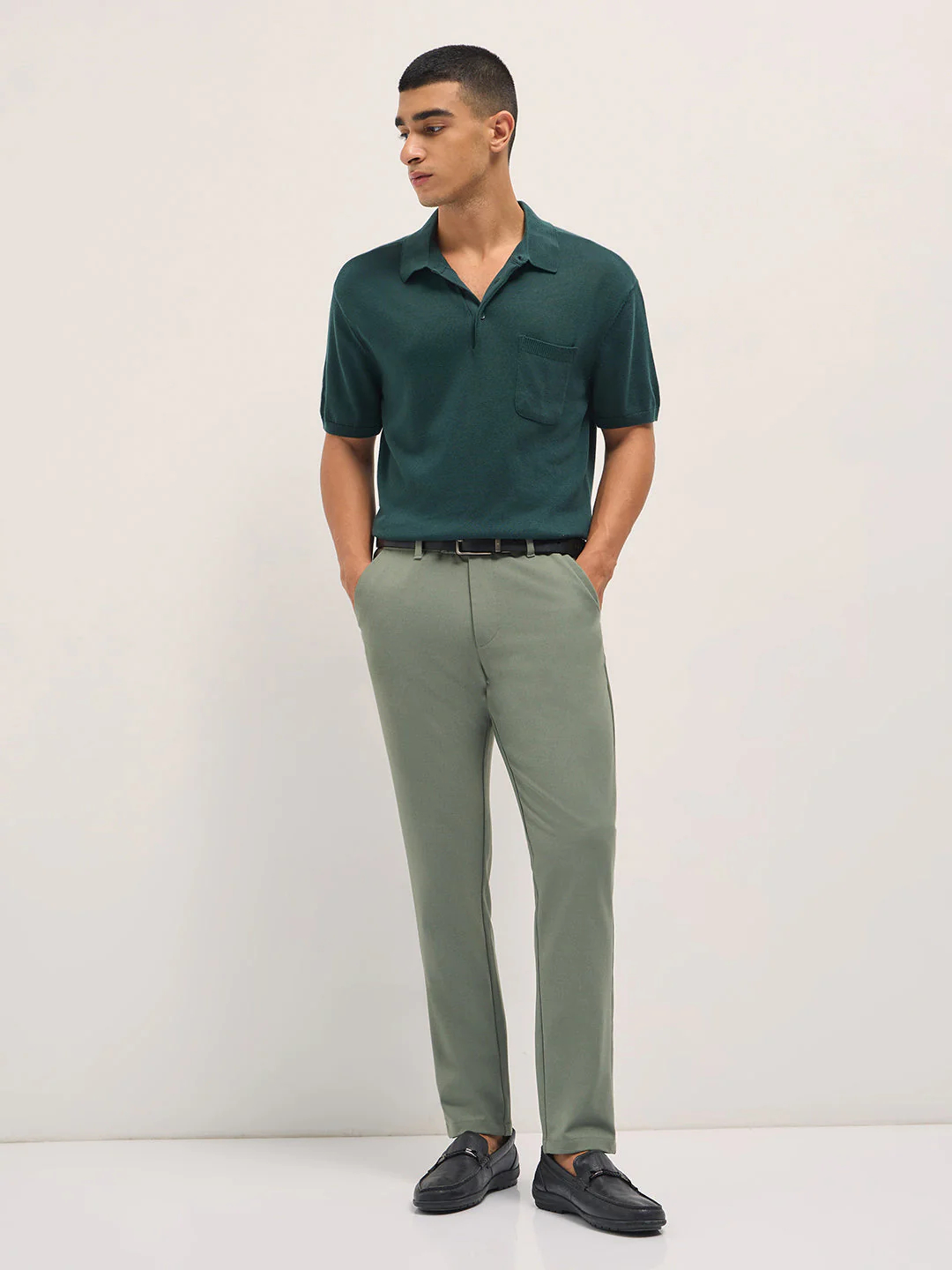 Men Green Solid Polyester Blend Slim Fit Formal Trousers - Image 4