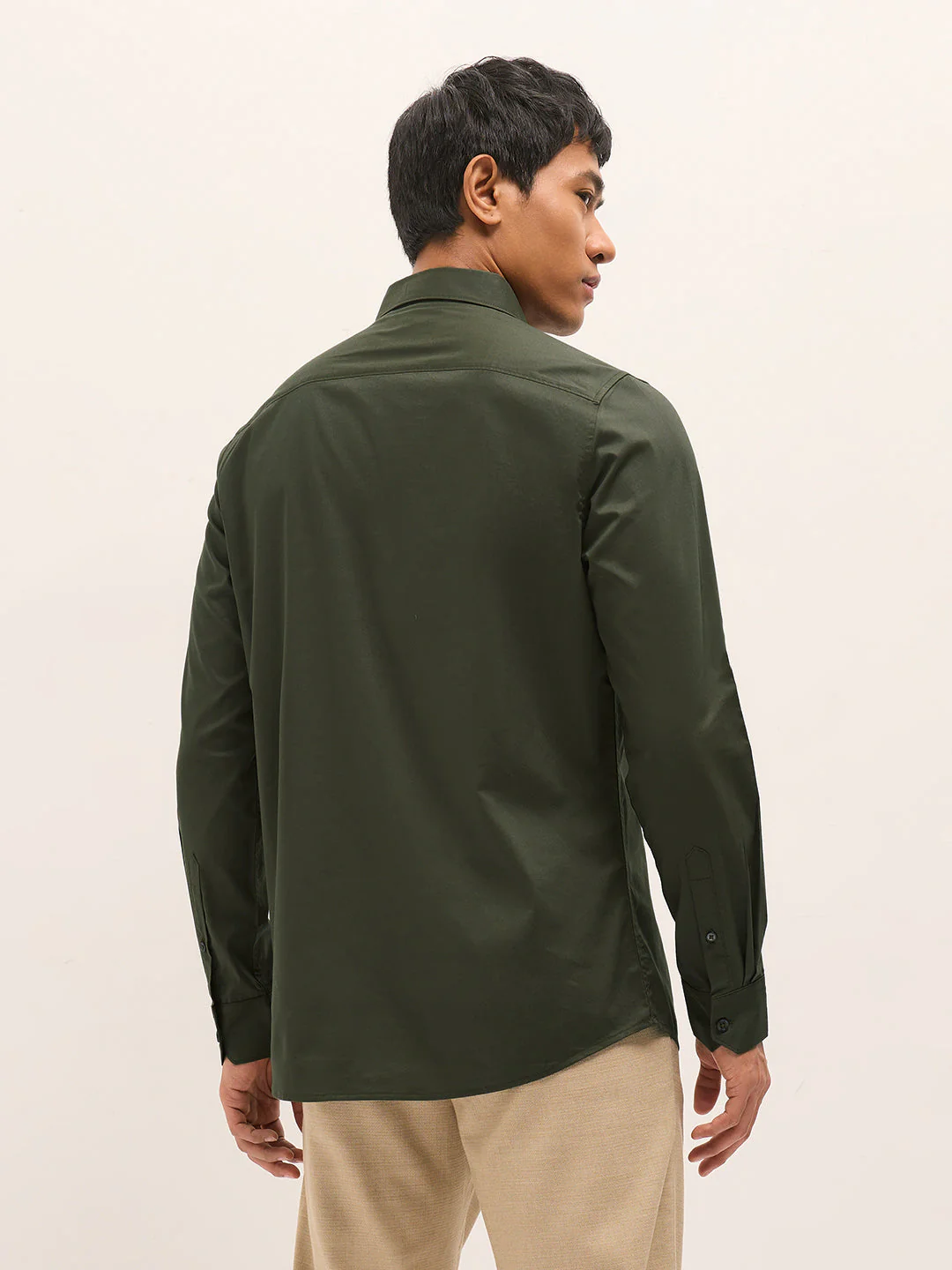 Men Green Solid Polyester Blend Tailored Fit Formal Shirt - Image 2