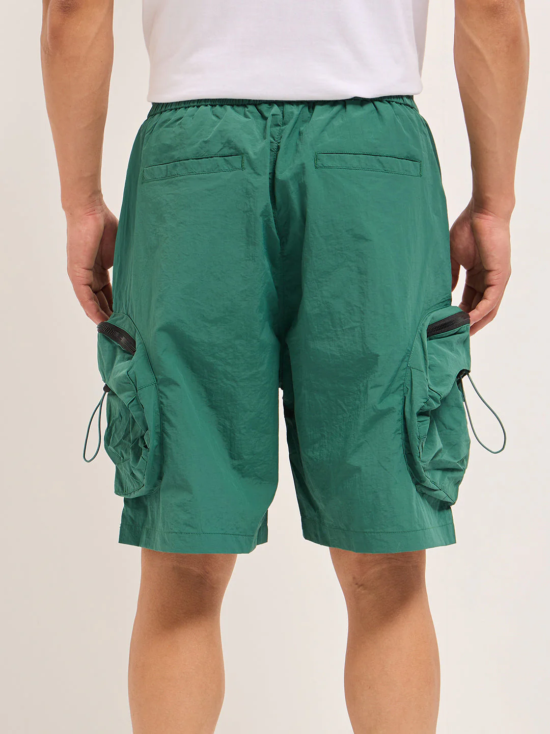 Men Green Solid Polyester Cargo Shorts - Image 2