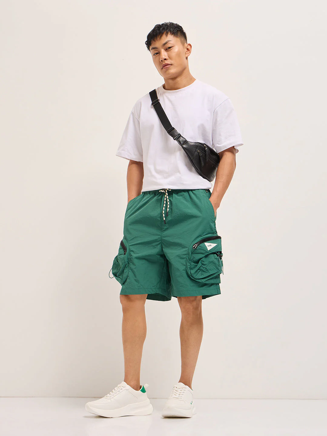 Men Green Solid Polyester Cargo Shorts - Image 3