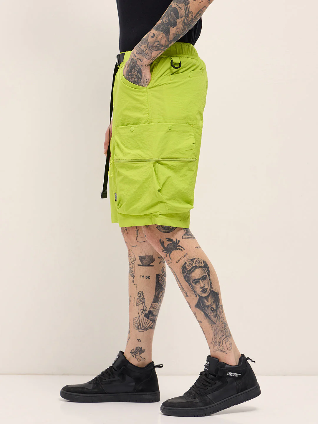 Men Green Solid Polyester Cargo Shorts - Image 3