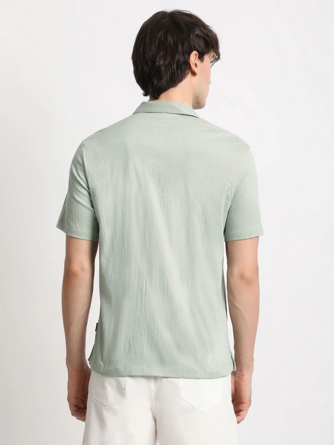 Men  Green Solid Regular Fit Casual Shirt - Image 4