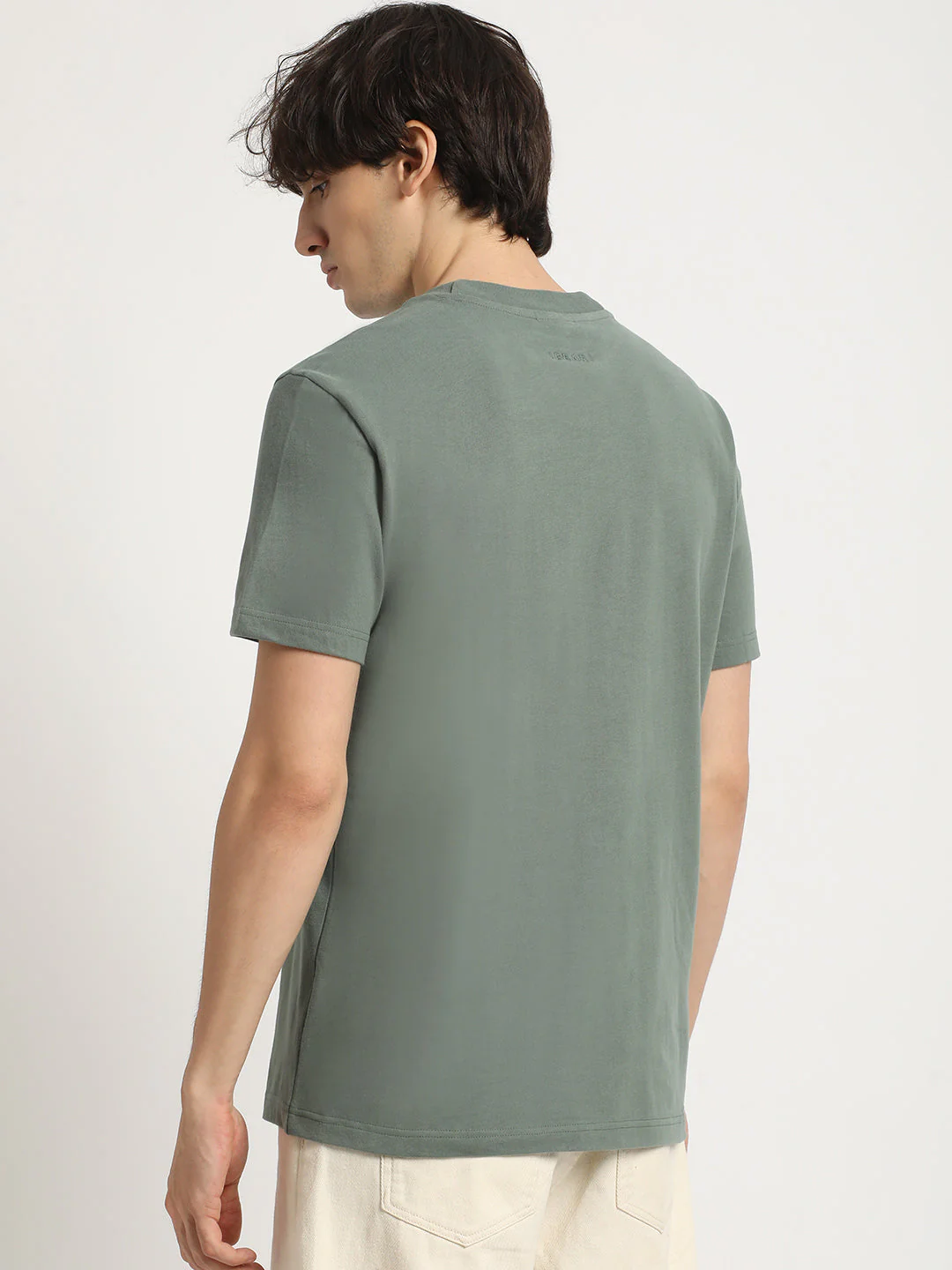 Men Green Solid Regular Fit Round Neck T Shirt | The Bear House - Image 4