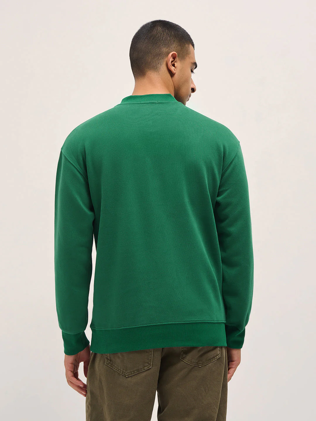 Men Green Solid Relaxed Fit Henley Neck T-Shirt - Image 2
