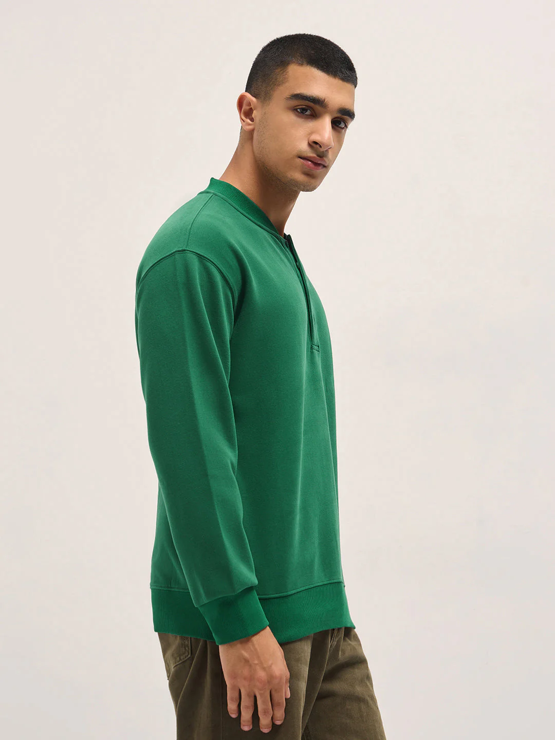 Men Green Solid Relaxed Fit Henley Neck T-Shirt - Image 3