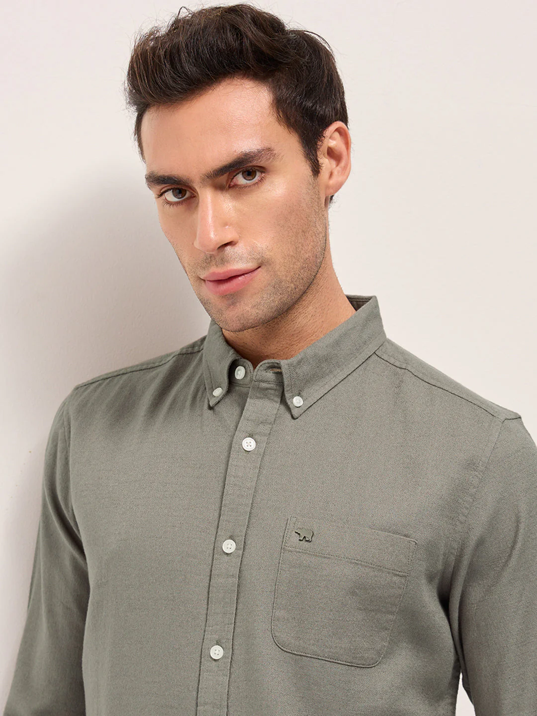 Men Green Solid Slim Fit Cotton Casual Shirt - Image 5